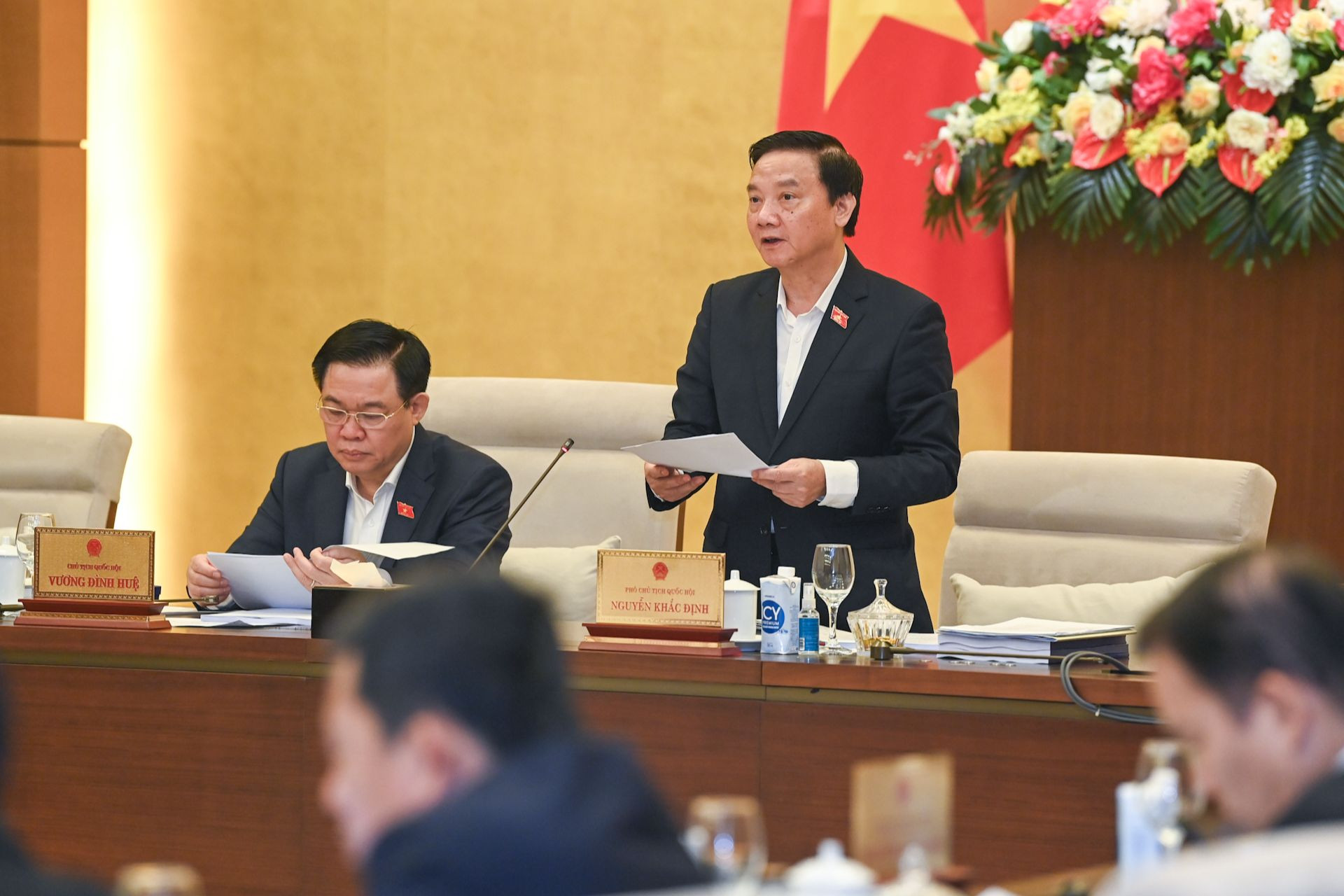 Phó Chủ tịch Quốc hội Nguyễn Khắc Định điều hành nội dung giải trình, tiếp thu, chỉnh lý dự thảo Luật Lưu trữ (sửa đổi). Phó Chủ tịch Quốc hội Nguyễn Khắc Định điều hành nội dung giải trình, tiếp thu, chỉnh lý dự thảo Luật Lưu trữ (sửa đổi).