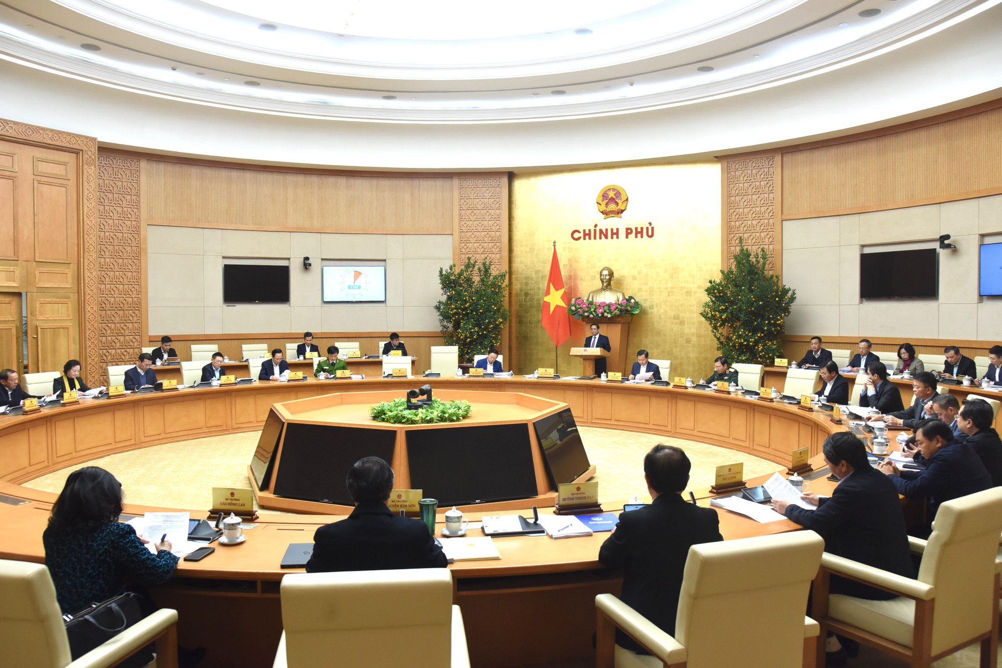 Quang cảnh phiên họp.