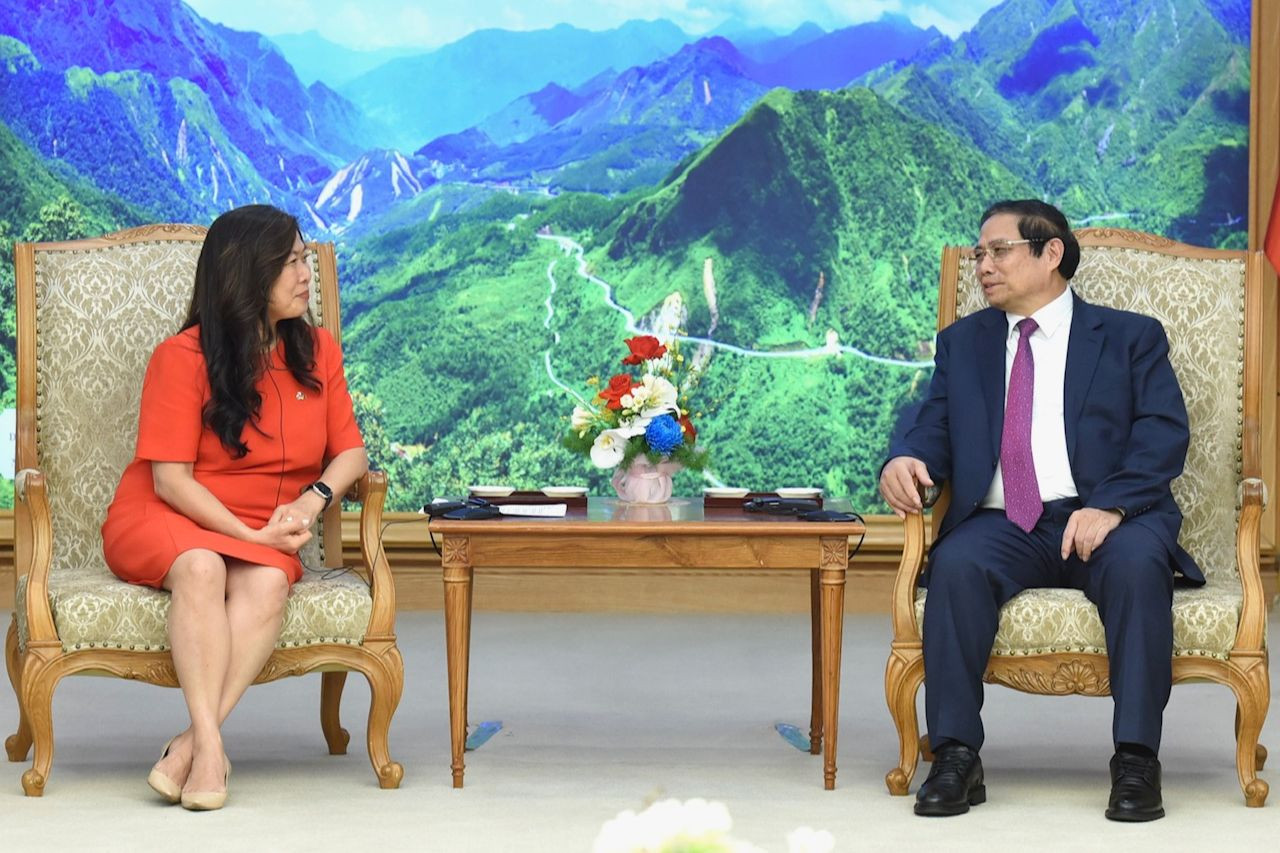 Thủ tướng Phạm Minh Chính tiếp Bộ trưởng Phụ trách Phát triển kinh tế, Thương mại quốc tế và Xúc tiến xuất khẩu Canada.