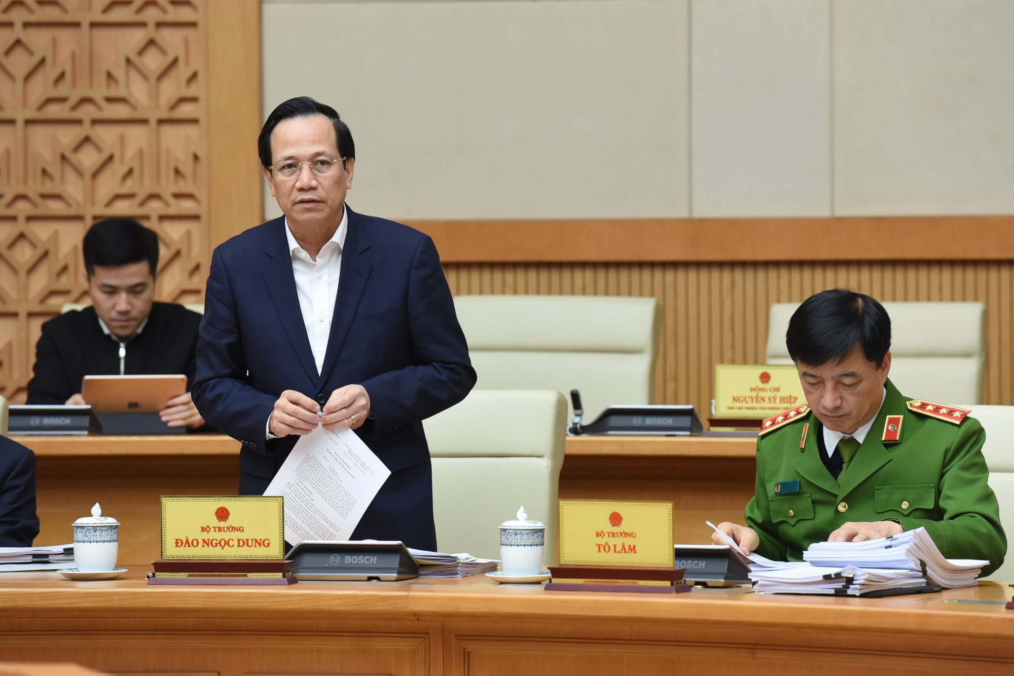 Bộ trưởng Lao động-Thương binh và Xã hội Đào Ngọc Dung phát biểu.