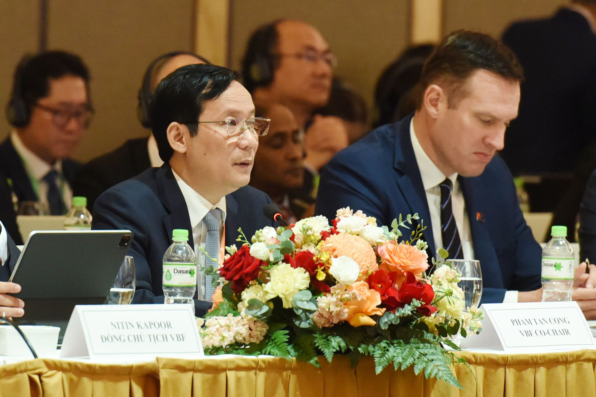 Ông Phạm Tấn Công, Chủ tịch Liên đoàn Thương mại và Công nghiệp Việt Nam (VCCI) phát biểu.