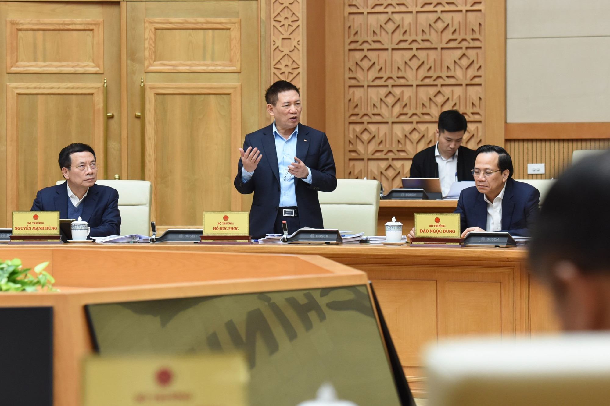 Bộ trưởng Tài chính Hồ Đức Phớc phát biểu.