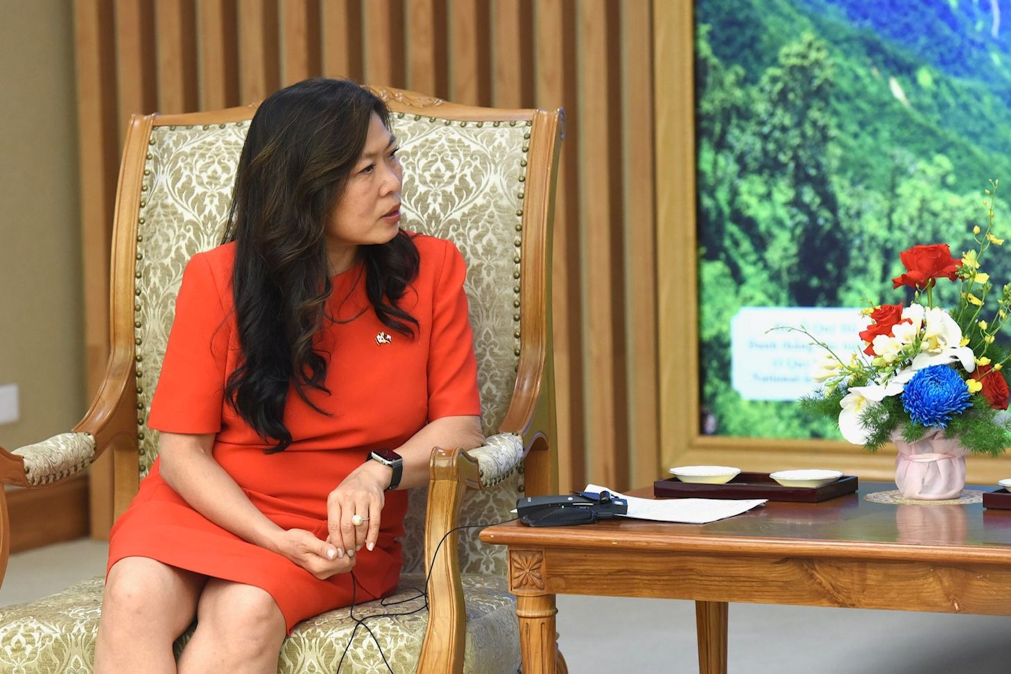 Bà Mary Ng, Bộ trưởng Phụ trách Phát triển kinh tế, Thương mại quốc tế và Xúc tiến xuất khẩu Canada phát biểu tại buổi tiếp.