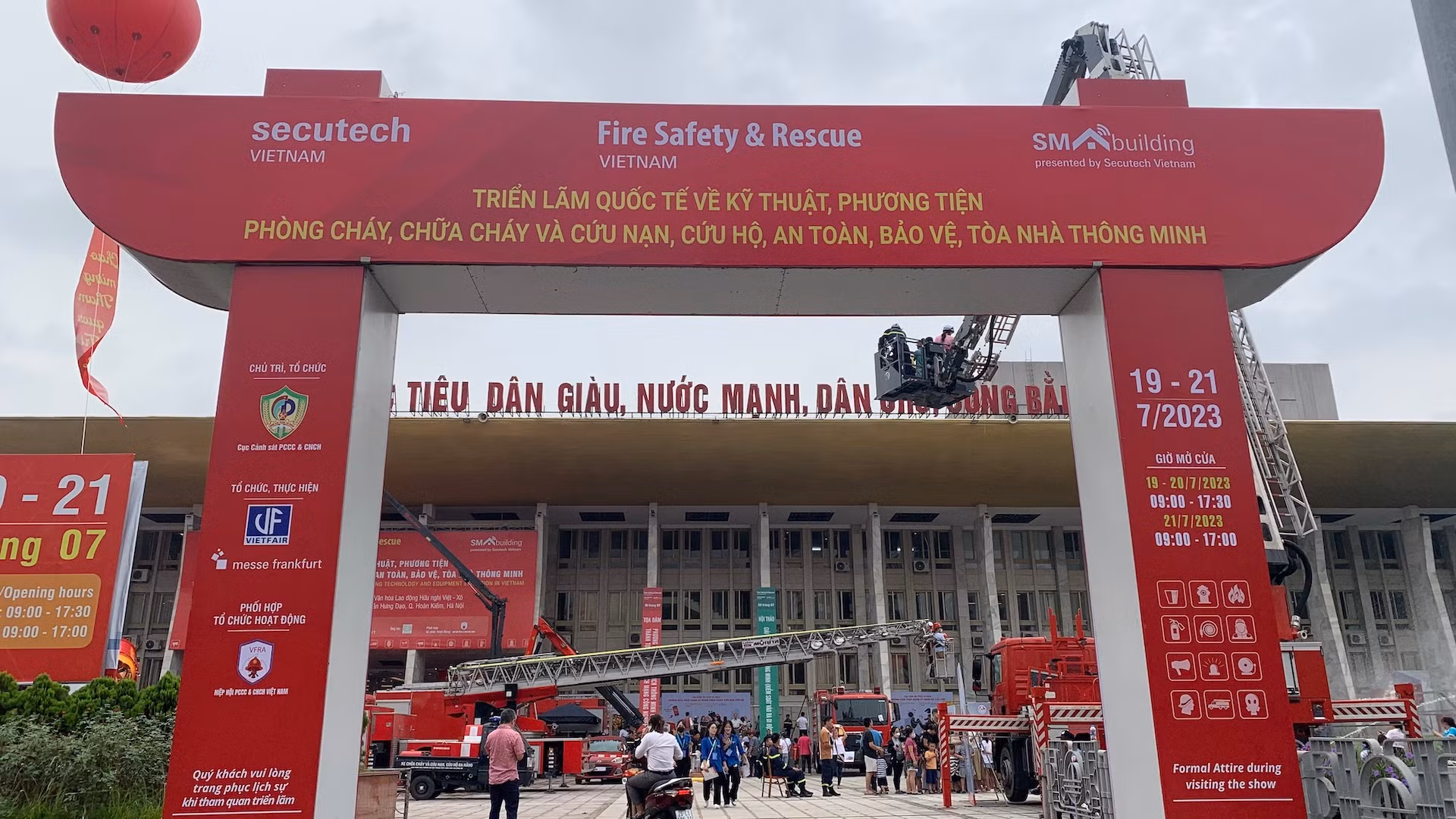 "Triển lãm quốc tế về kỹ thuật và phương tiện phòng cháy, chữa cháy, cứu nạn, cứu hộ và thiết bị an ninh, an toàn bảo vệ năm 2023" diễn ra trong 3 ngày từ 19/7 đến 21/7, tại Cung Văn hóa lao động hữu nghị Việt Xô (số 91 Trần Hưng Đạo, quận Hoàn Kiếm, TP Hà Nội).