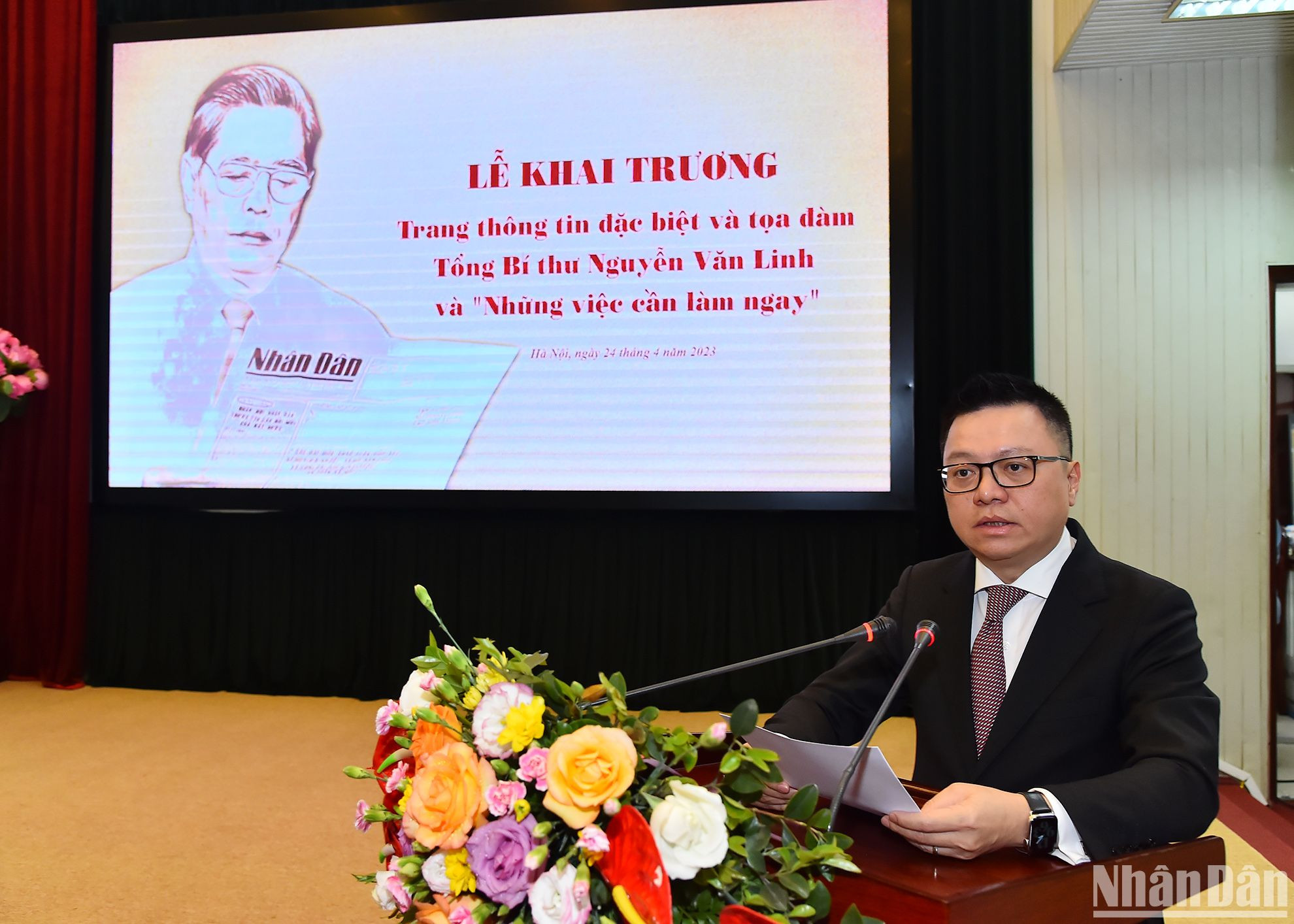 Tổng Biên tập Báo Nhân Dân Lê Quốc Minh phát biểu khai mạc buổi lễ.