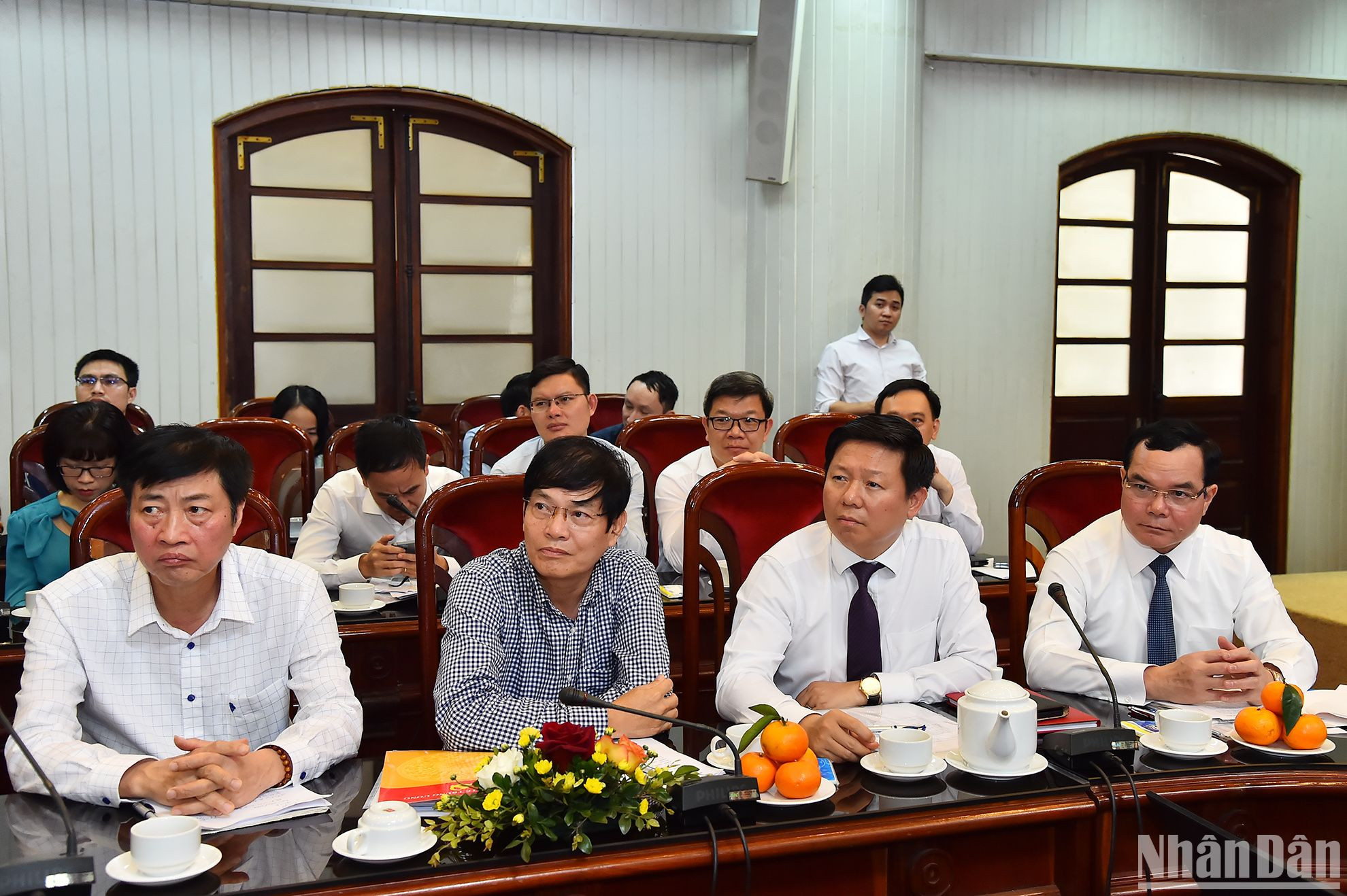 Các đại biểu tham dự lễ khai trương Trang thông tin đặc biệt và buổi tọa đàm Tổng Bí thư Nguyễn Văn Linh và “Những việc cần làm ngay” chiều 24/4.