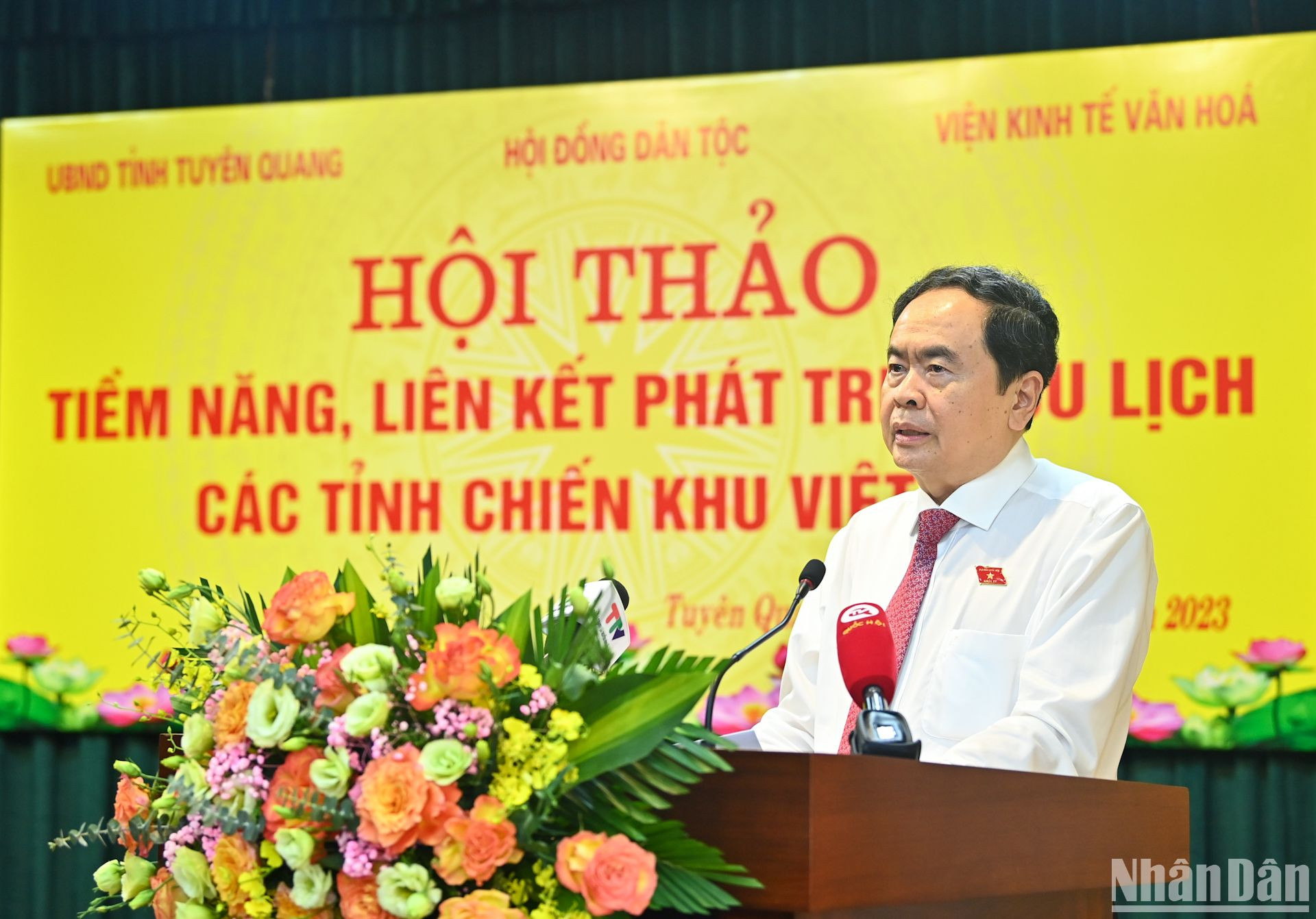 Phó Chủ tịch Thường trực Quốc hội Trần Thanh Mẫn phát biểu chỉ đạo hội thảo.