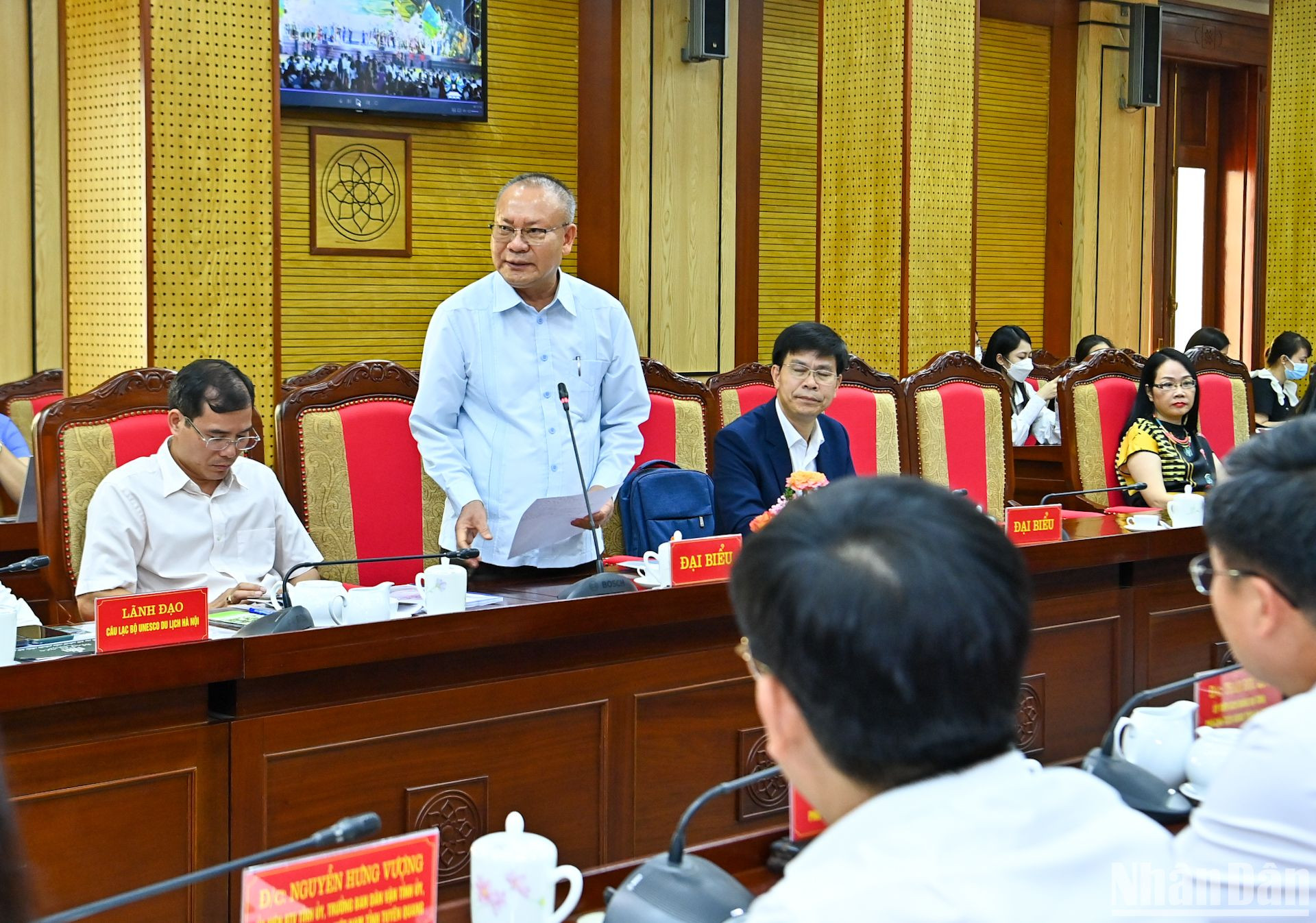 Chủ tịch Hiệp hội Du lịch Hà Nội Nguyễn Mạnh Thản phát biểu tại hội thảo.