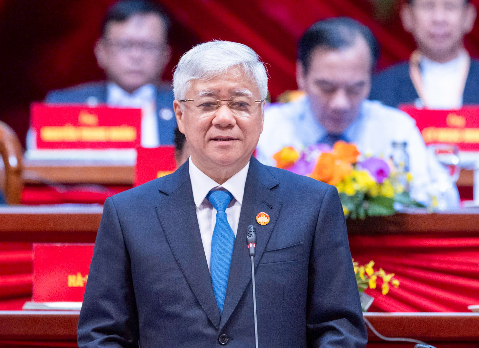 Chủ tịch Ủy ban Trung ương Mặt trận Tổ quốc Việt Nam Đỗ Văn Chiến phát biểu tại phiên làm việc.