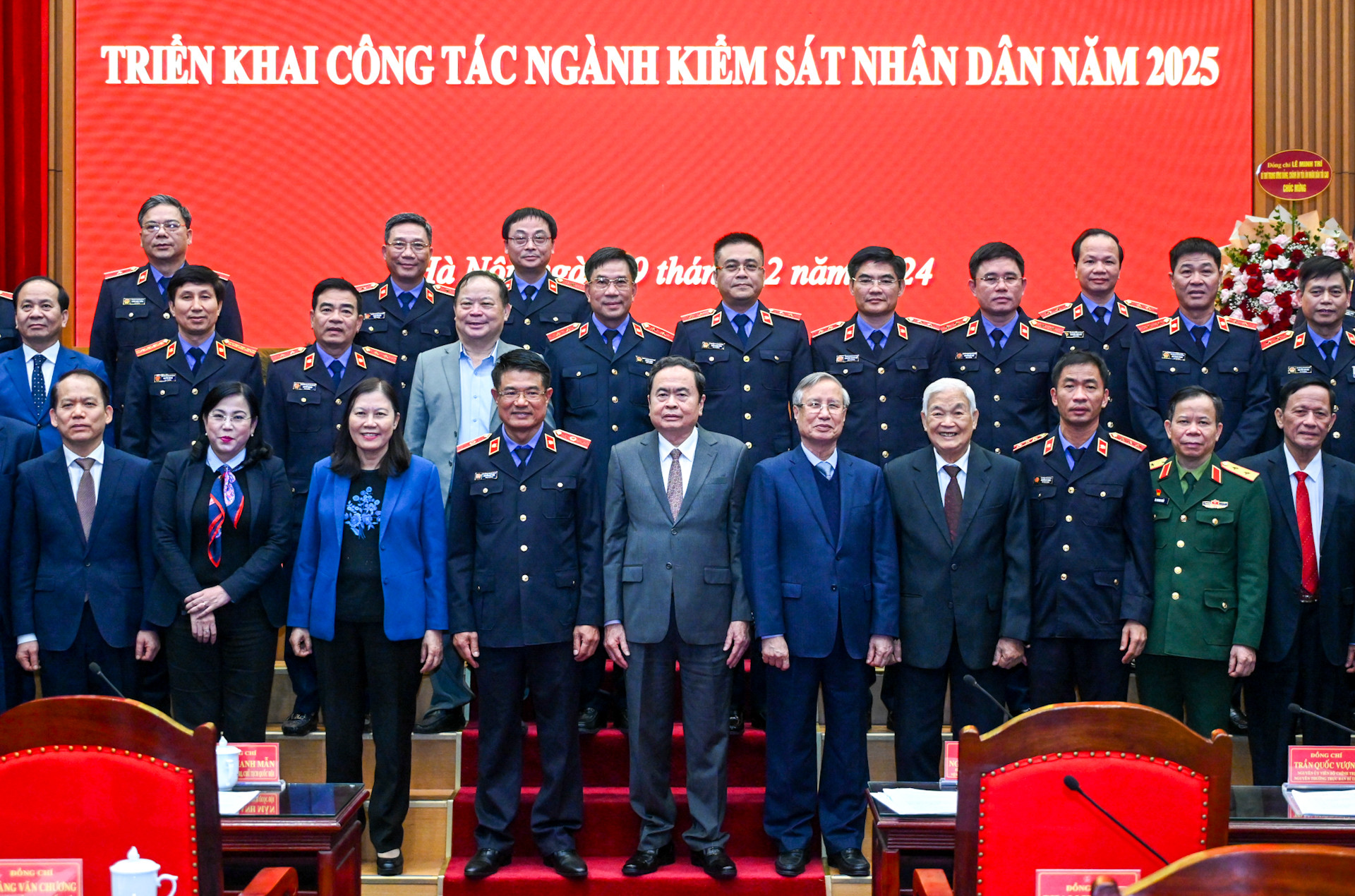 Chủ tịch Quốc hội Trần Thanh Mẫn và các đại biểu.