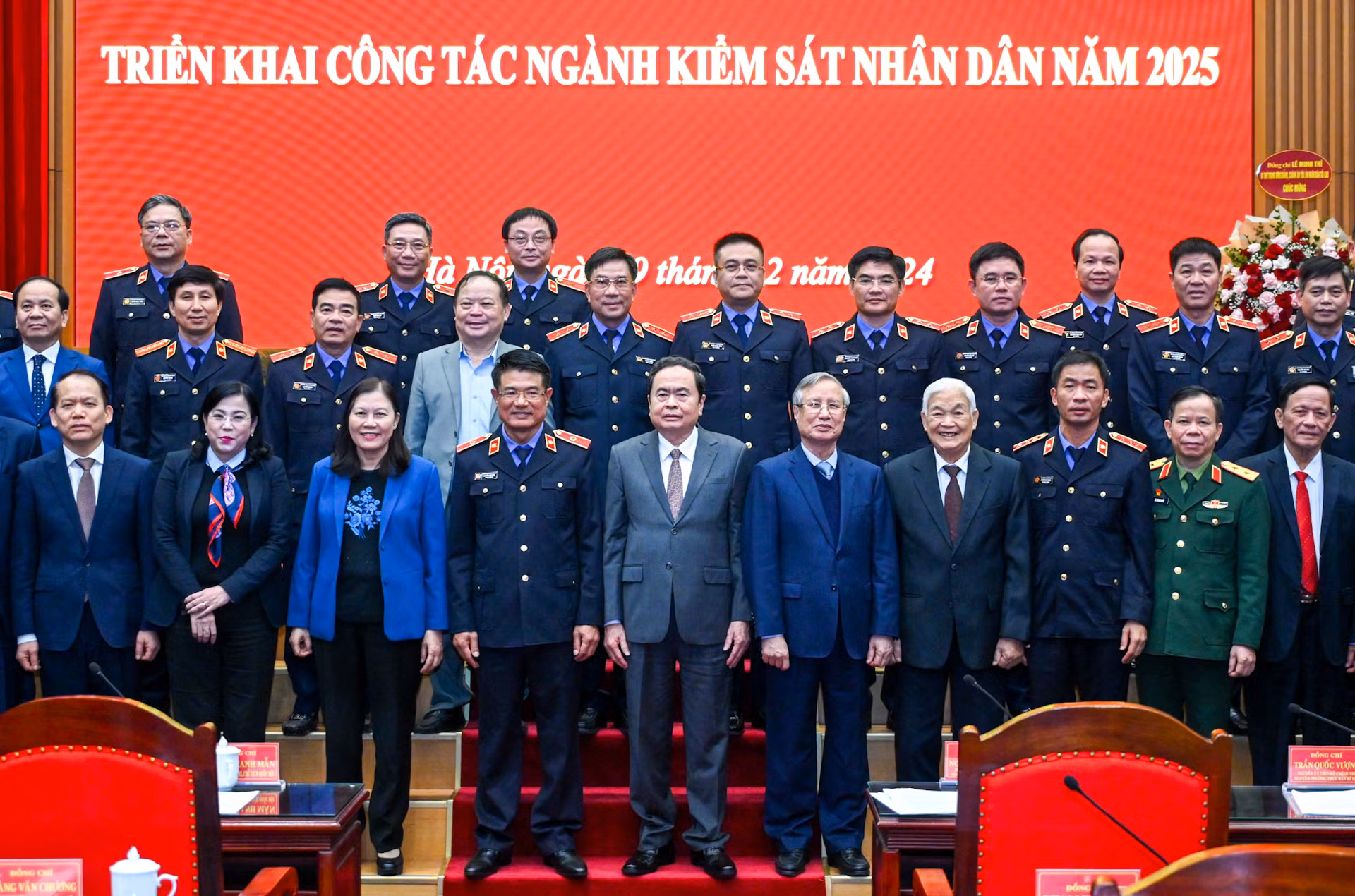 Chủ tịch Quốc hội Trần Thanh Mẫn và các đại biểu.