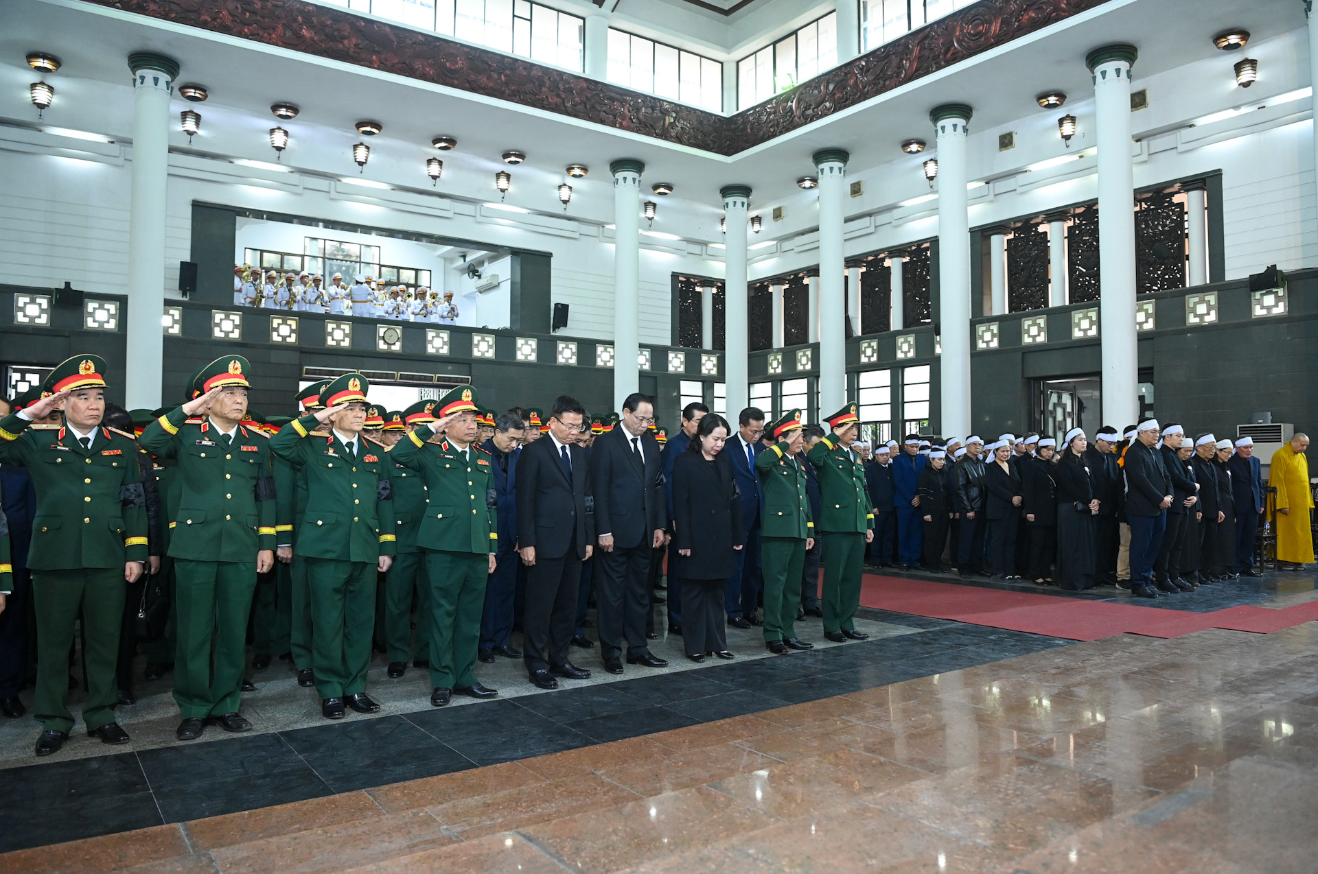 Phút mặc niệm tưởng nhớ đồng chí Đại tướng Nguyễn Quyết. Phút mặc niệm tưởng nhớ đồng chí Đại tướng Nguyễn Quyết.