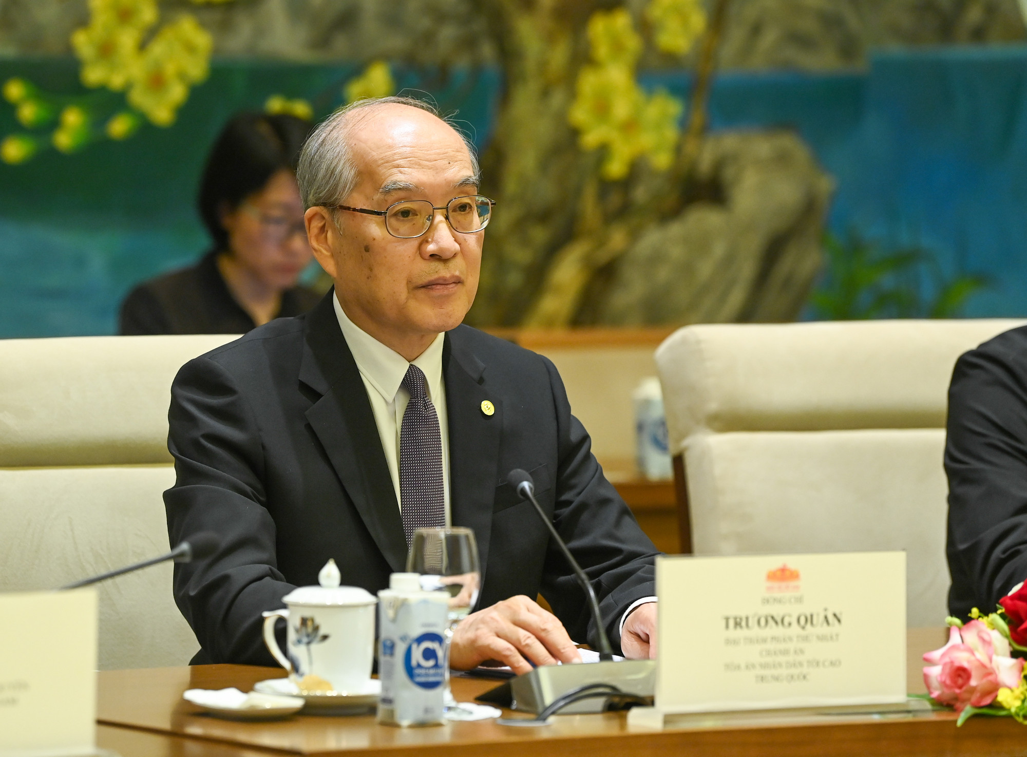 Chánh án Tòa án nhân dân tối cao Trung Quốc Trương Quân phát biểu tại cuộc tiếp.