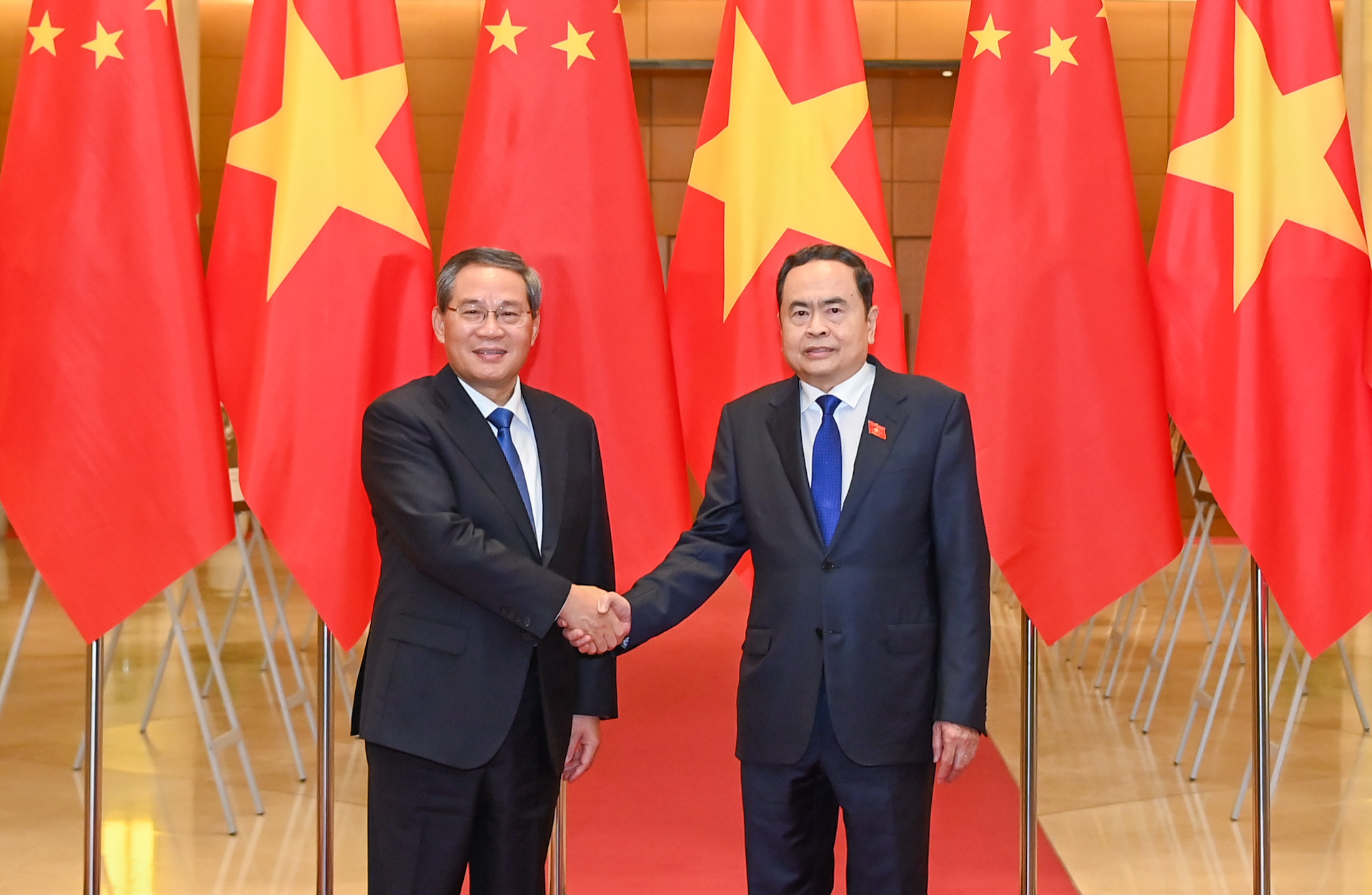 Chủ tịch Quốc hội Trần Thanh Mẫn và Thủ tướng Trung Quốc Lý Cường.
