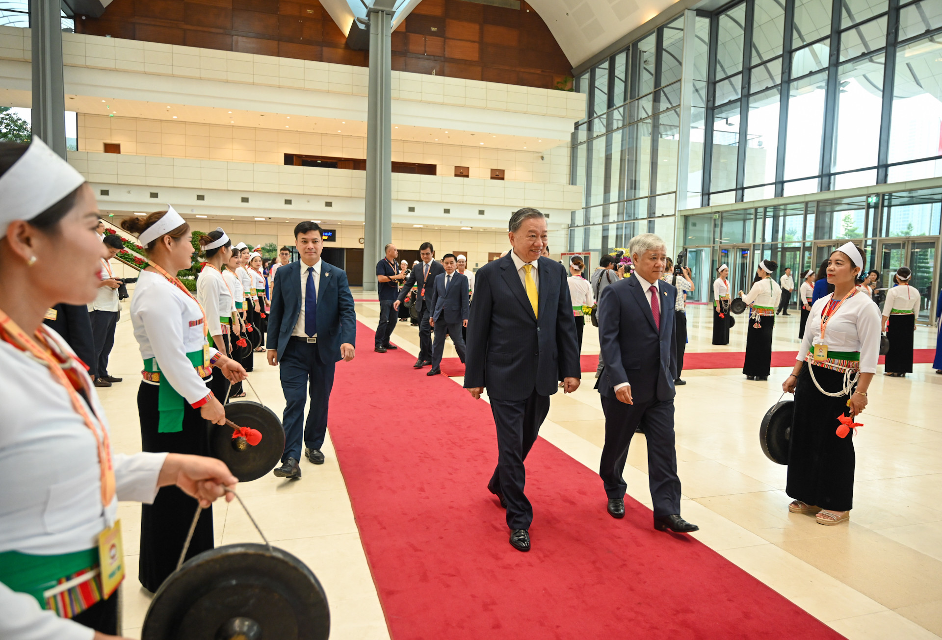 Tổng Bí thư, Chủ tịch nước Tô Lâm dự Đại hội.