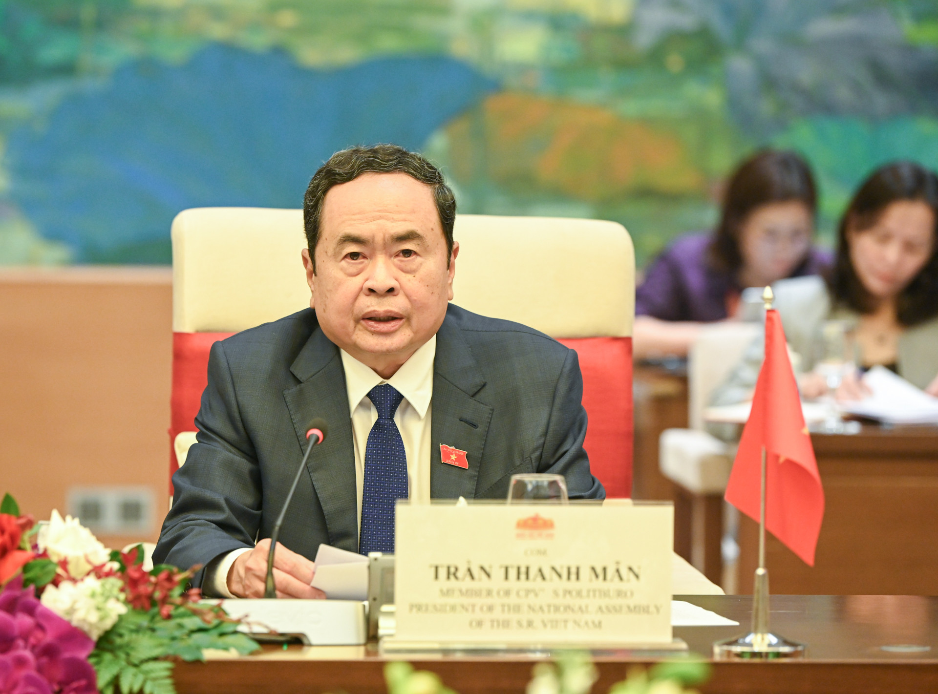 Chủ tịch Quốc hội Trần Thanh Mẫn phát biểu tại hội đàm.