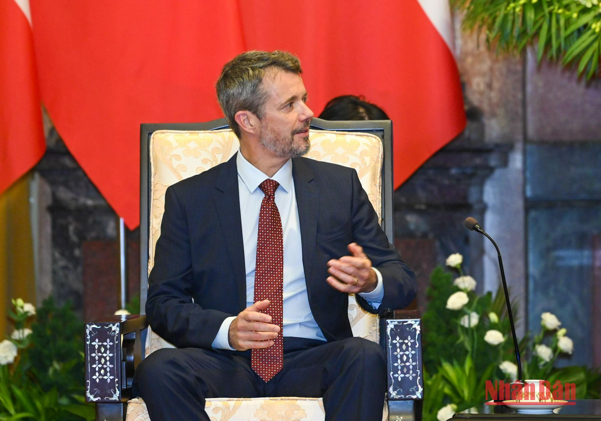 Thái tử kế vị Đan Mạch Frederik phát biểu tại buổi tiếp.