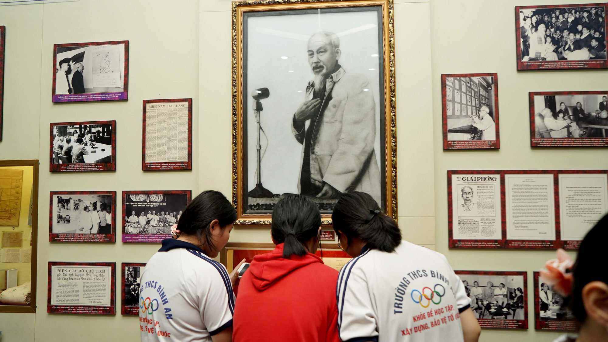 Đây là địa điểm tham quan ý nghĩa được nhiều học sinh, sinh viên và các đoàn du khách ghé thăm mỗi khi đến Thành phố Hồ Chí Minh. Đây là địa điểm tham quan ý nghĩa được nhiều học sinh, sinh viên và các đoàn du khách ghé thăm mỗi khi đến Thành phố Hồ Chí Minh.