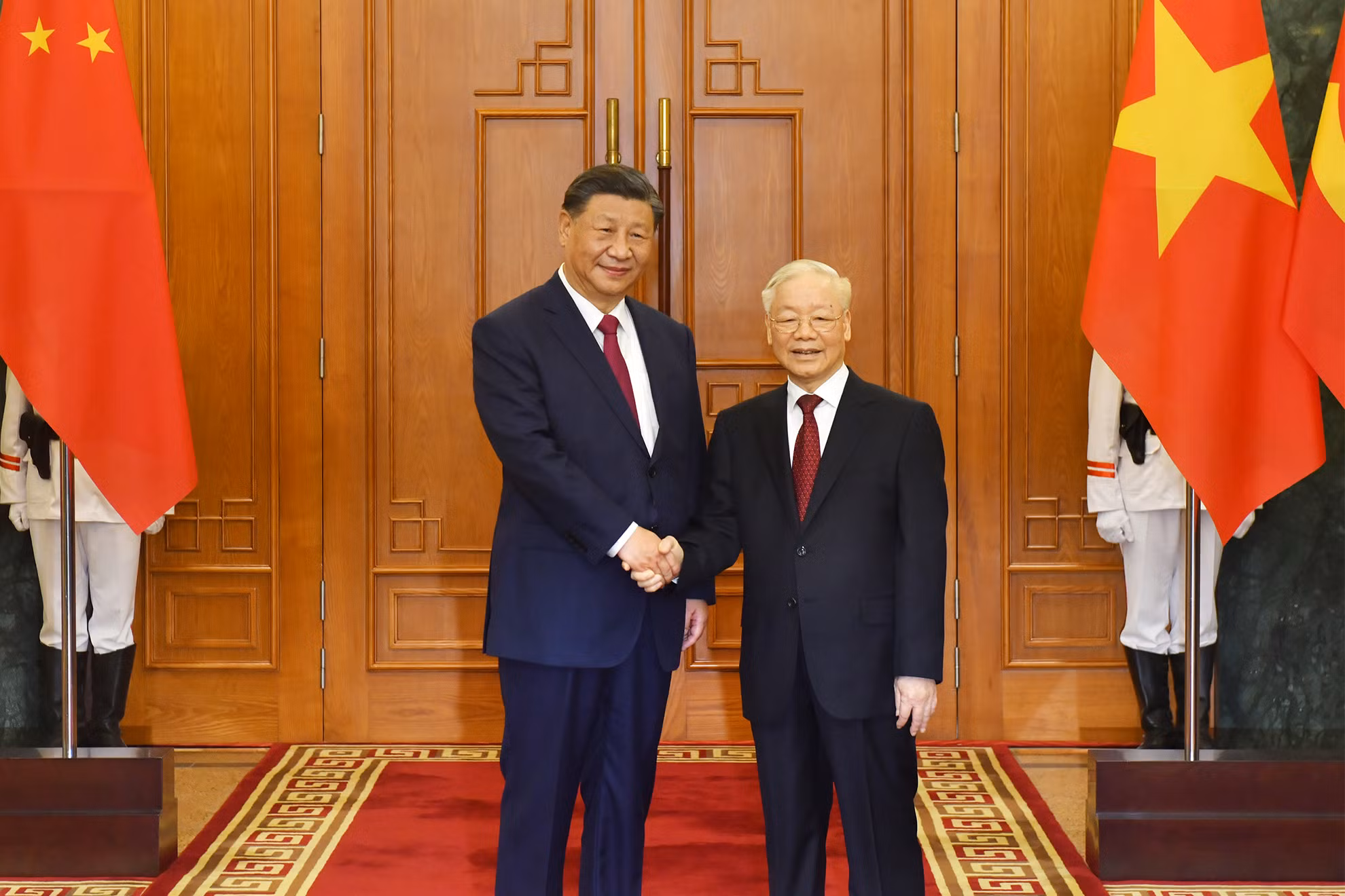 Tổng Bí thư Nguyễn Phú Trọng với Tổng Bí thư, Chủ tịch Trung Quốc Tập Cận Bình tại Trụ sở Trung ương Đảng.