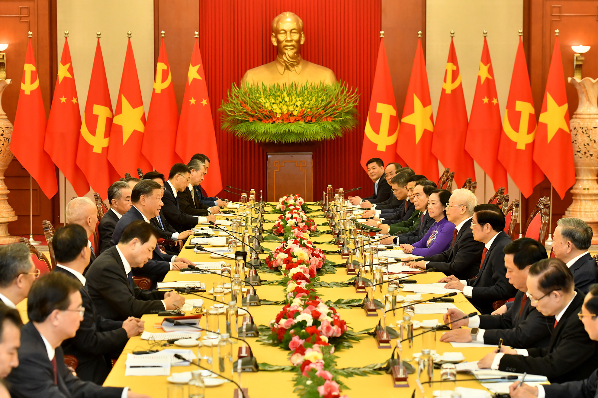 Tổng Bí thư Nguyễn Phú Trọng hội đàm với Tổng Bí thư, Chủ tịch Trung Quốc Tập Cận Bình.