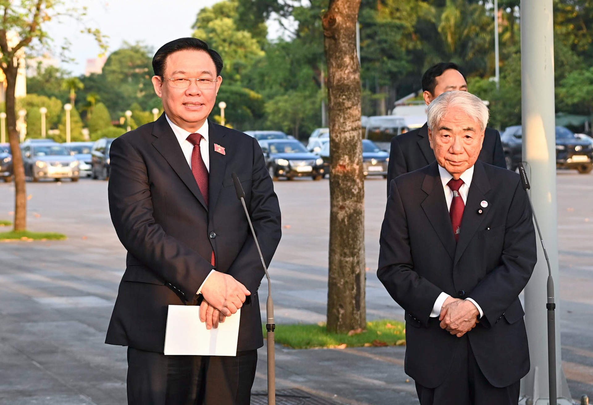 Chủ tịch Quốc hội Vương Đình Huệ phát biểu tại buổi lễ. Chủ tịch Quốc hội Vương Đình Huệ phát biểu tại buổi lễ.