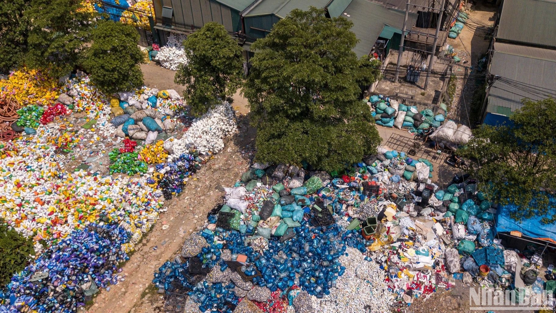 Ngay tại các vùng nông thôn, tình trạng ô nhiễm không khí cũng đáng báo động.