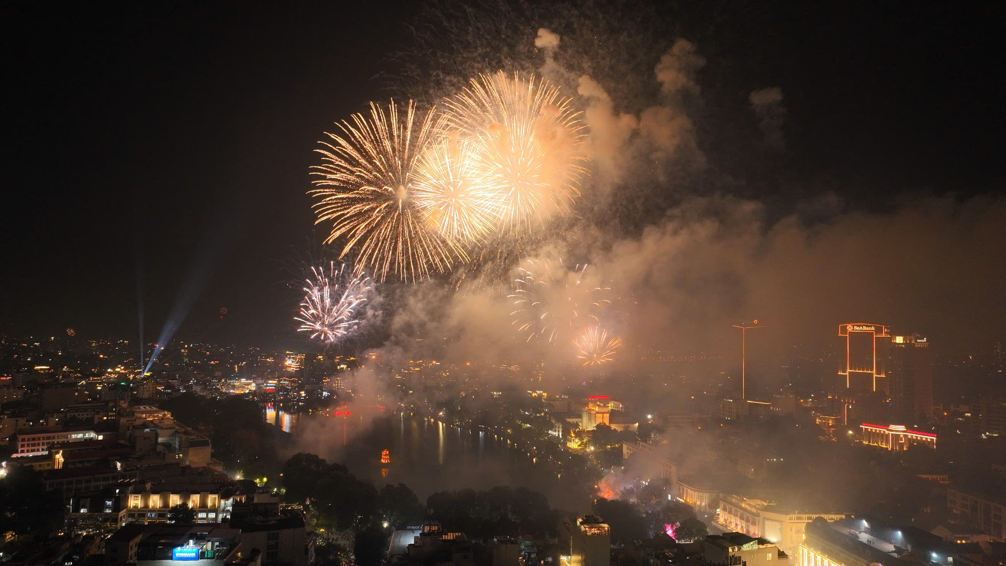 Ảnh:Thành Đạt.