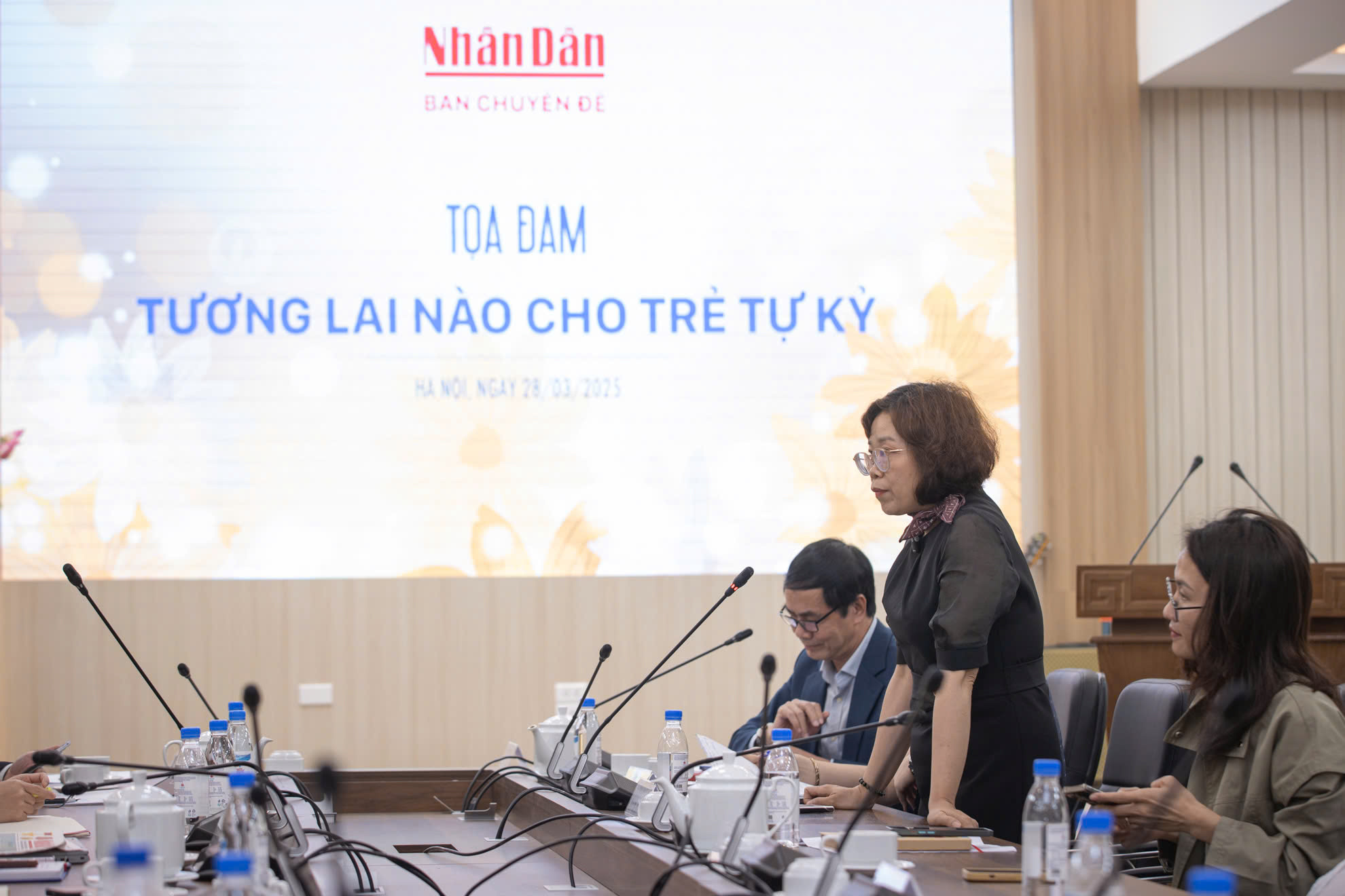 Thạc sĩ Phan Thị Lan Hương, Giám đốc Trung tâm Nghiên cứu quyền trẻ em, Giám đốc dự án hướng nghiệp cho trẻ tự kỷ. Ảnh: SƠN TÙNG
