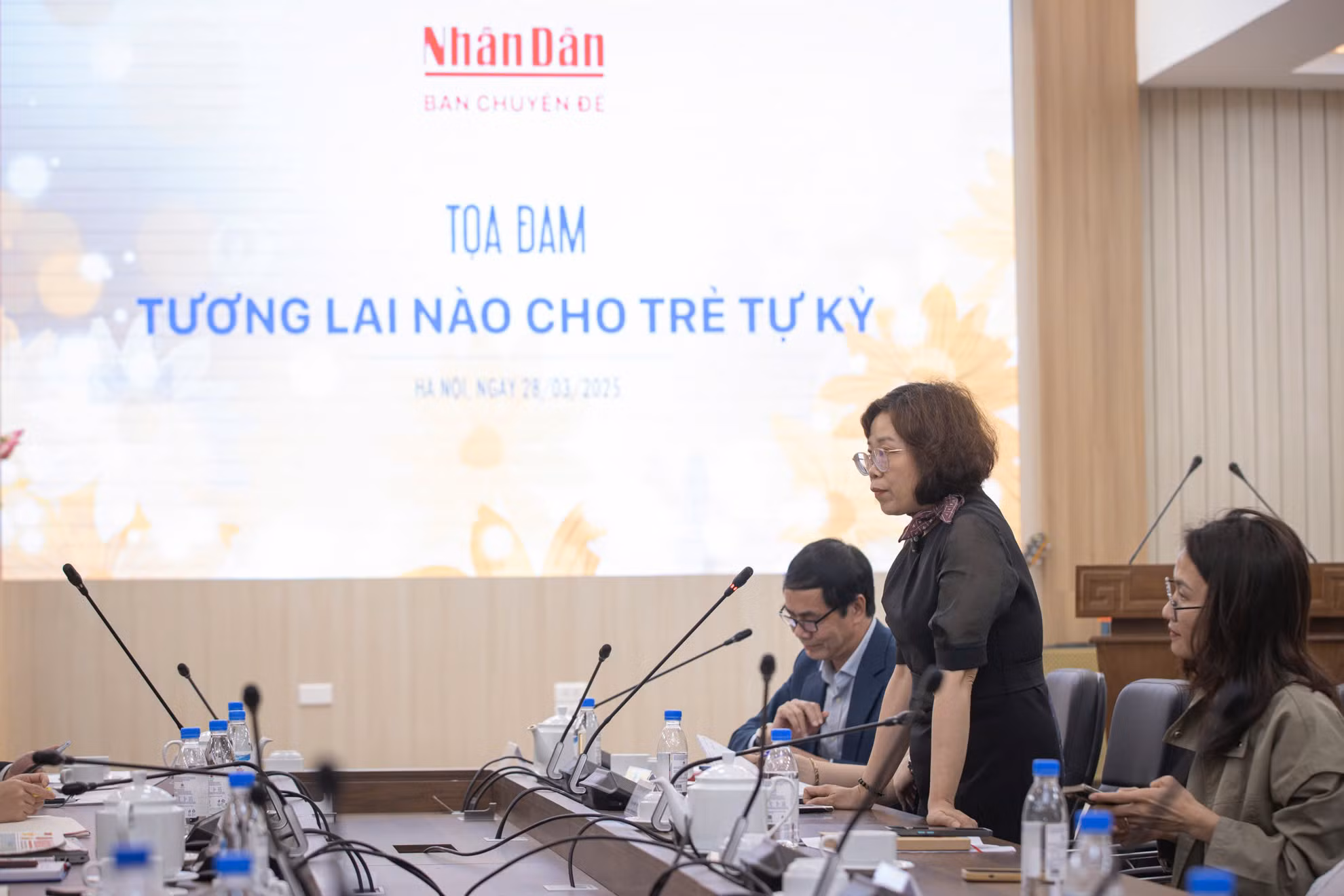 Thạc sĩ Phan Thị Lan Hương, Giám đốc Trung tâm Nghiên cứu quyền trẻ em, Giám đốc dự án hướng nghiệp cho trẻ tự kỷ. Ảnh: SƠN TÙNG