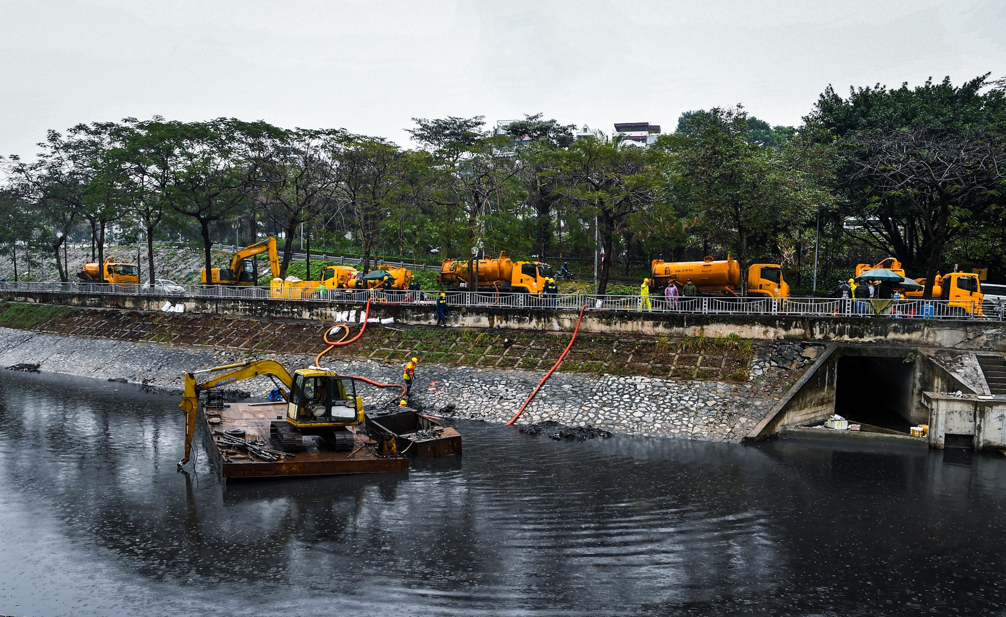 Chiều dài toàn tuyến nạo vét dự kiến khoảng 13,8km, kéo dài từ thượng lưu tại đường Hoàng Quốc Việt đến đường quốc lộ 70.