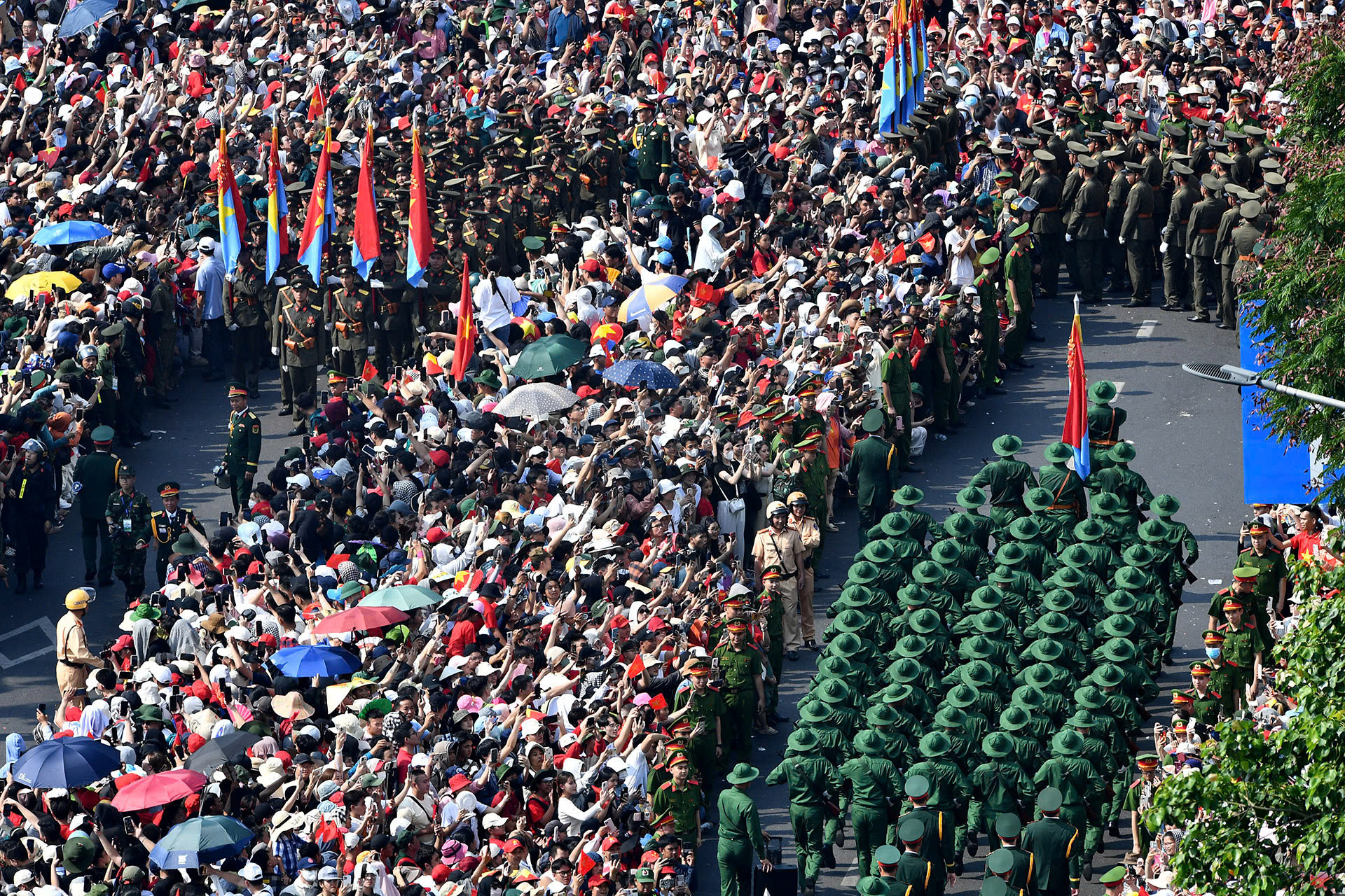 Lễ Kỷ niệm 50 năm Ngày Giải phóng miền nam, thống nhất đất nước ảnh 258 Lễ Kỷ niệm 50 năm Ngày Giải phóng miền nam, thống nhất đất nước ảnh 258