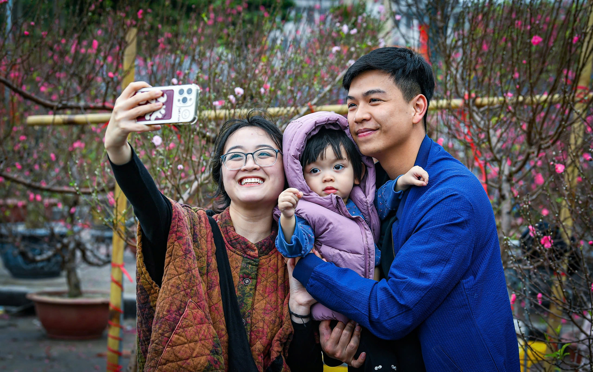 Niềm vui sum họp đầu xuân.