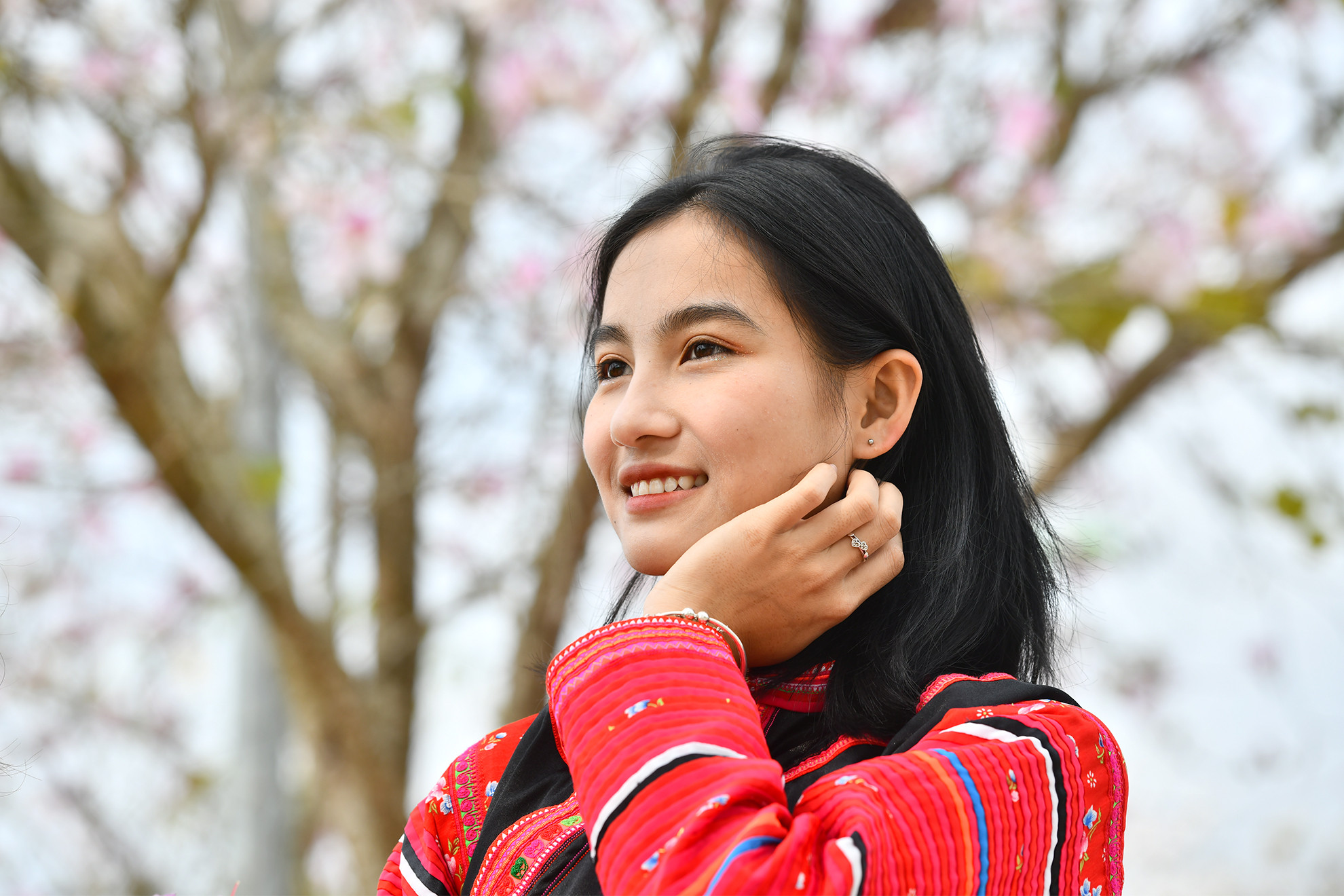 Vẻ đẹp dịu dàng của nữ sinh Trường phổ thông Dân tộc nội trú tỉnh Điện Biên. Vẻ đẹp dịu dàng của nữ sinh Trường phổ thông Dân tộc nội trú tỉnh Điện Biên.