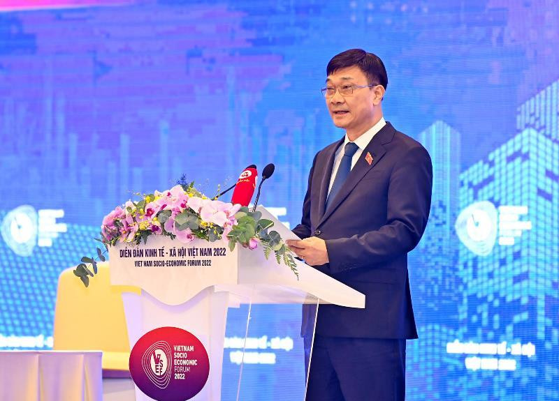 Chủ nhiệm Ủy ban Kinh tế Vũ Hồng Thanh phát biểu mở đầu phiên khai mạc diễn đàn.