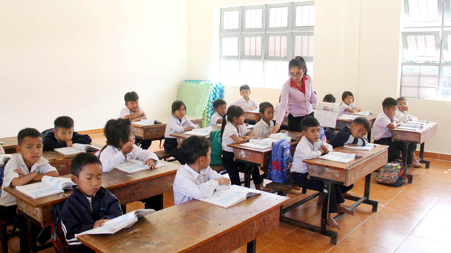 Một lớp học ở trường tiểu học tại xã vùng sâu Sơn Điền, huyện Di Linh, Lâm Đồng.