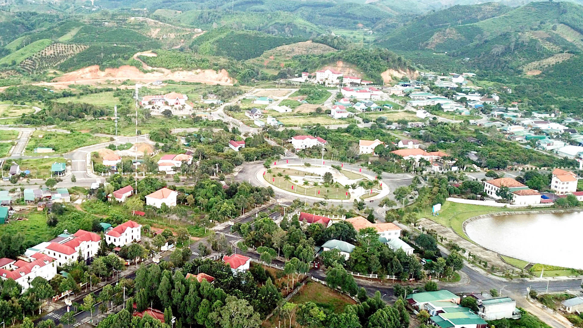 Trung tâm Đam Rông hôm nay.