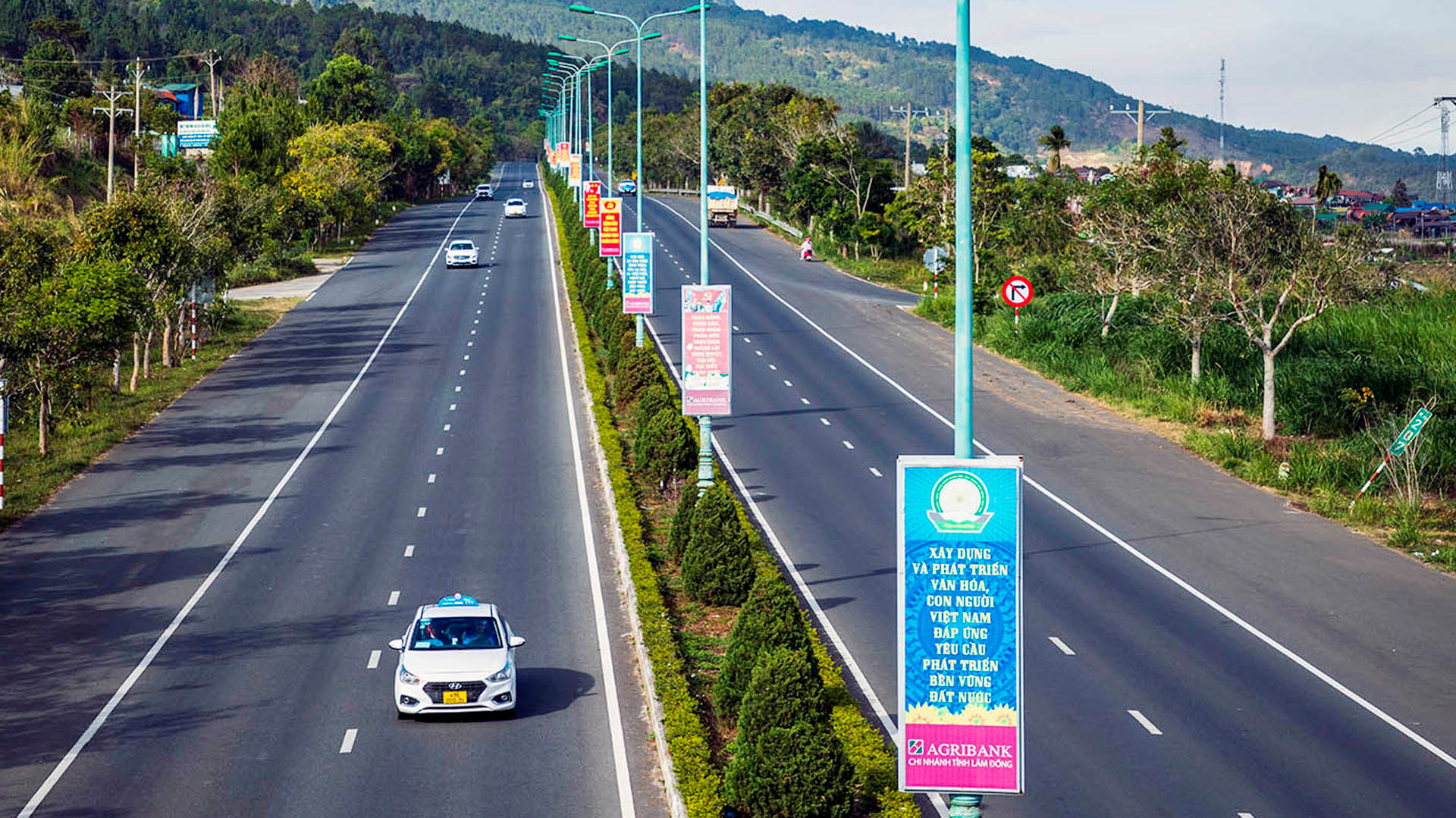 Một đoạn trên tuyến cao tốc Liên Khương-Prenn.