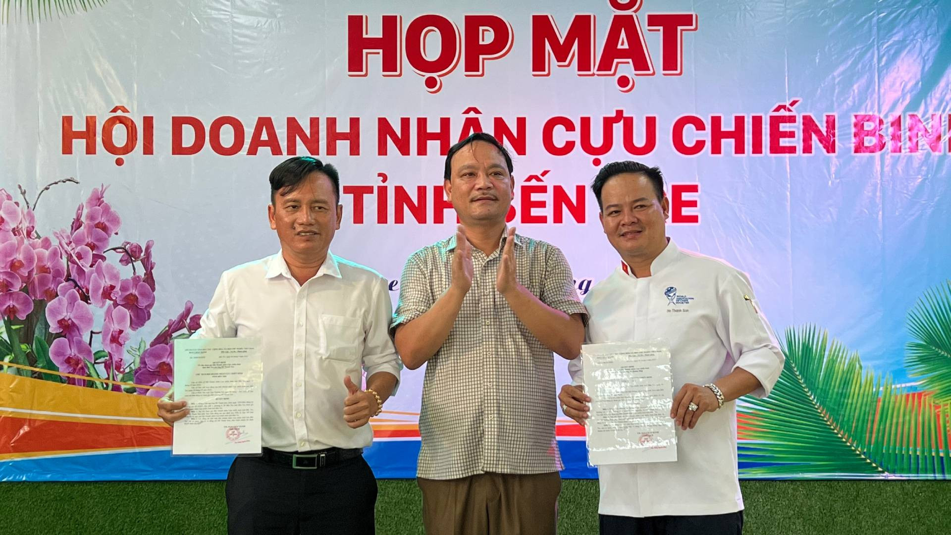 Hội doanh nhân Cựu chiến binh tỉnh Bến Tre thường xuyên họp mặt để chia sẻ kinh nghiệm trong sản xuất và giúp nhau phát triển kinh tế.