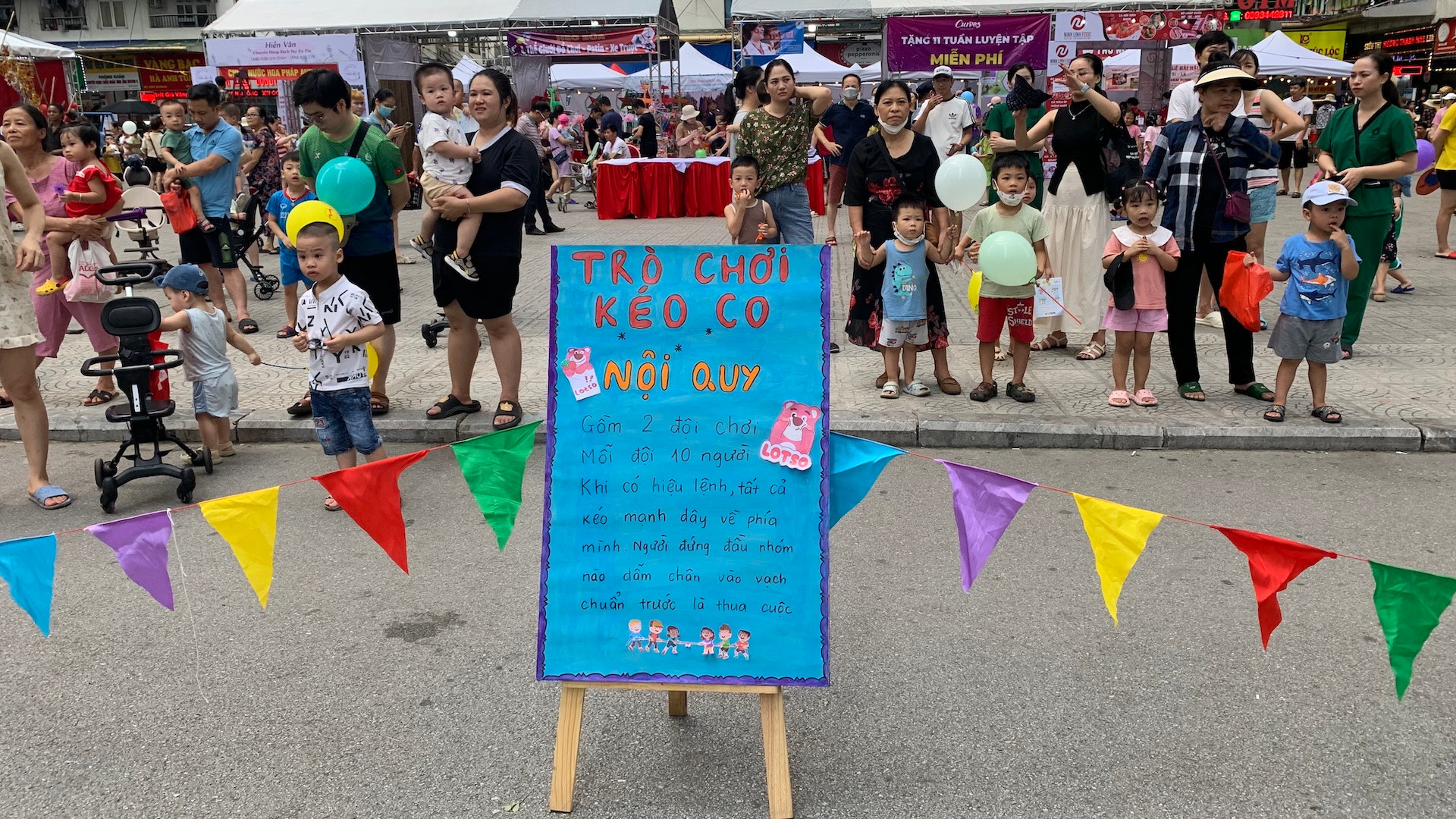 Chương trình Trung thu HH kết nối sum vầy được tổ chức định kỳ, một trong những đặc trưng của sự kiện là rất nhiều trò chơi dân gian được tổ chức, tái hiện.