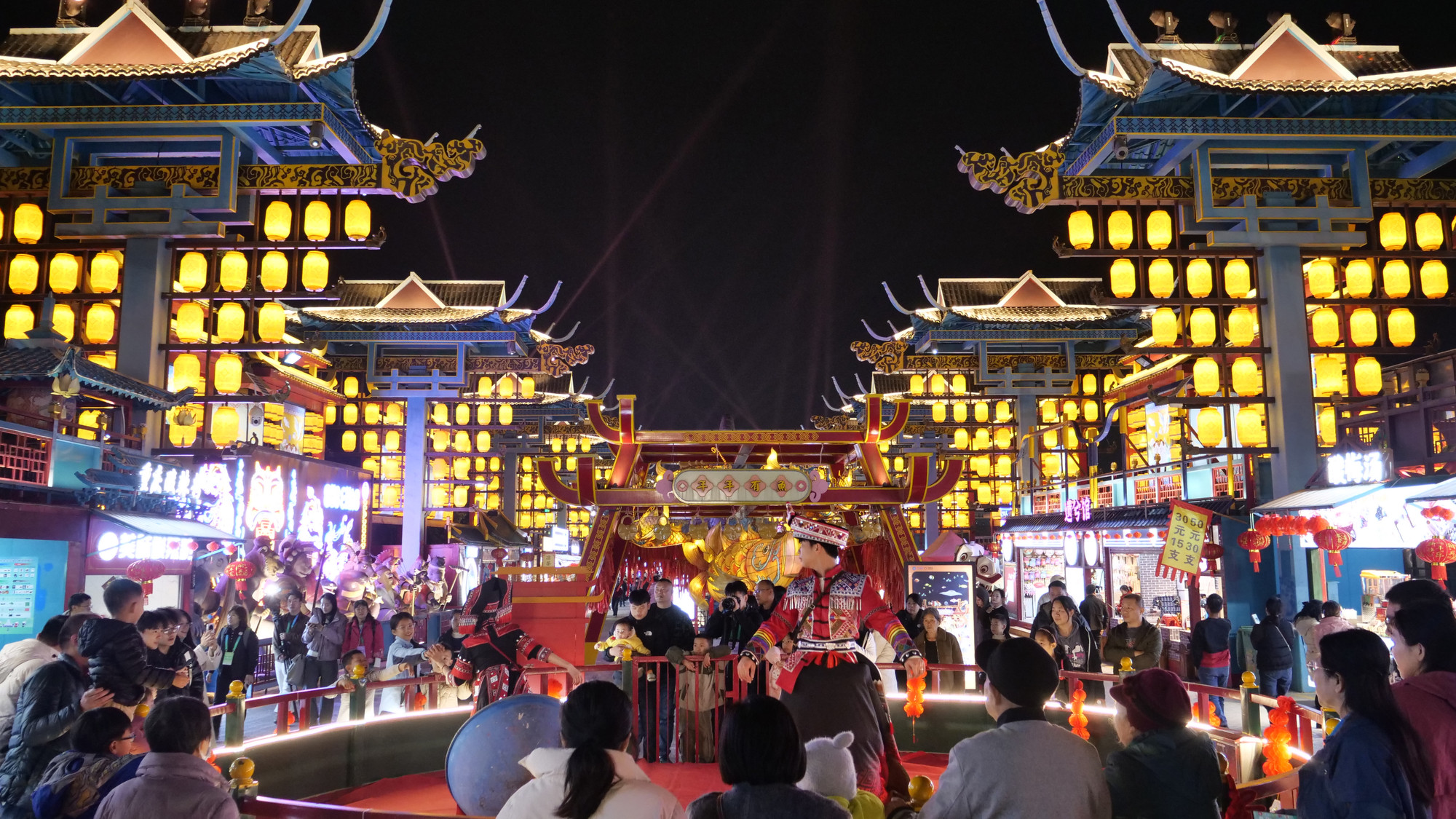 “Phố đêm Nam Ninh” đã trở thành một hình mẫu về phát triển kinh tế đêm Quảng Tây, và sau 10 tháng đi vào hoạt động đã được công nhận là điểm du lịch cấp quốc gia 4A của Trung Quốc.