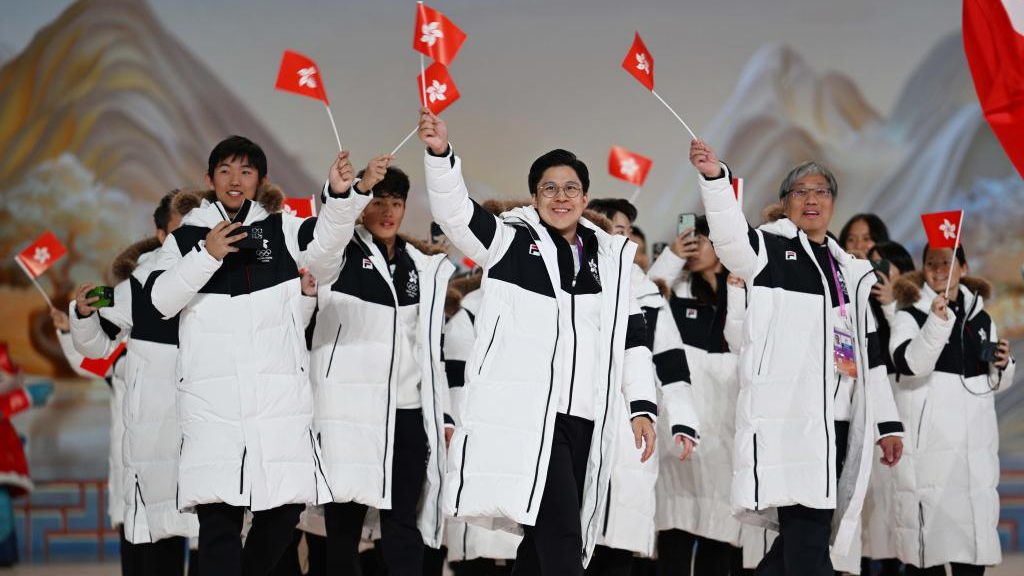 Đoàn thể thao Hong Kong (Trung Quốc) tiến vào lễ đài. Đoàn thể thao Hong Kong (Trung Quốc) tiến vào lễ đài.