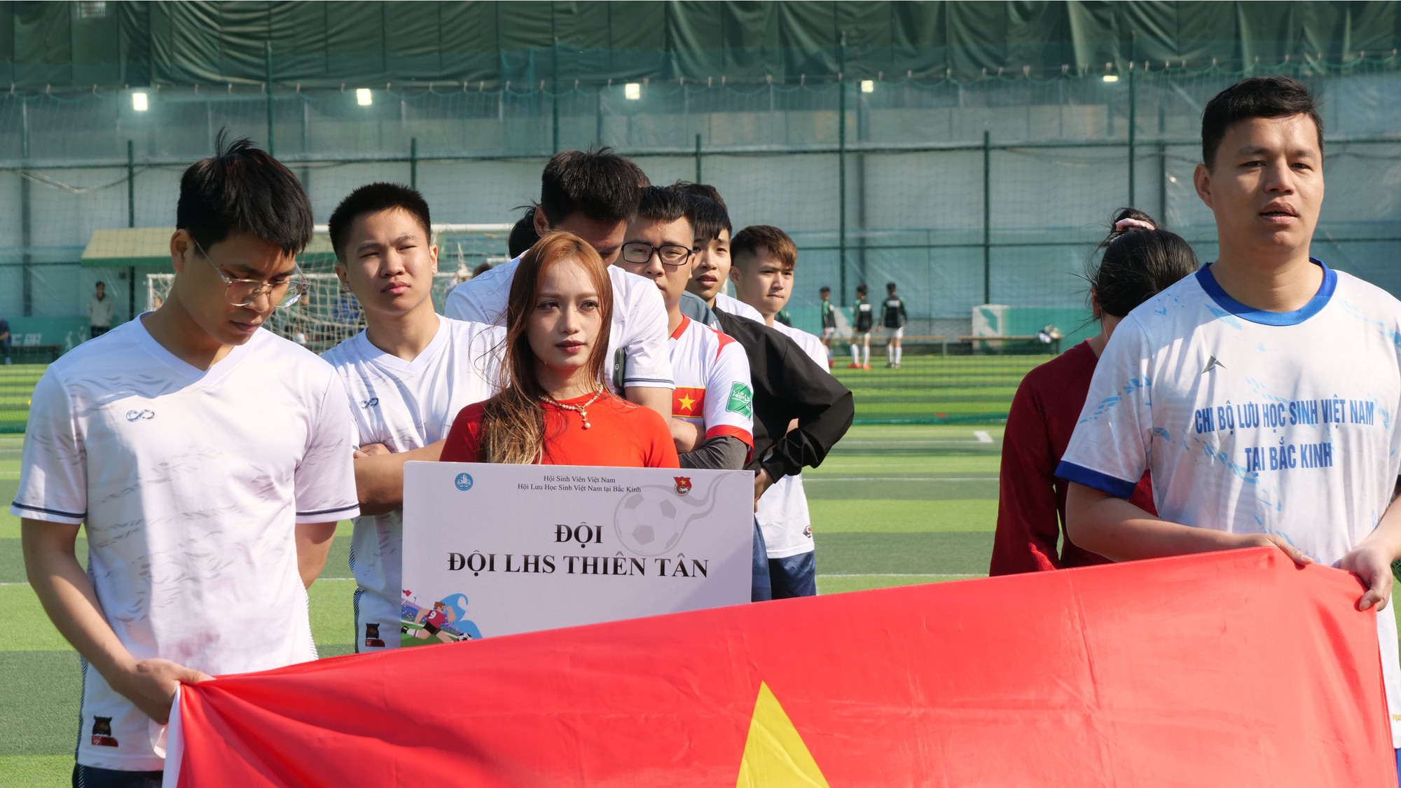 Đội Hội lưu học sinh Việt Nam tại Thiên Tân tham dự giải đấu.