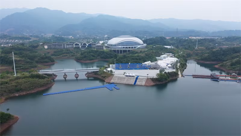 Địa điểm thi đấu 3 môn phối hợp Trung tâm thể thao Thuần An.