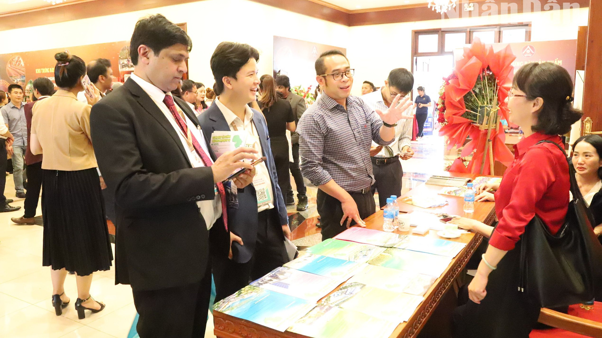 Các doanh nghiệp Ấn Độ đến tìm hiểu cơ hội đầu tư vào tỉnh Đắk Lắk.