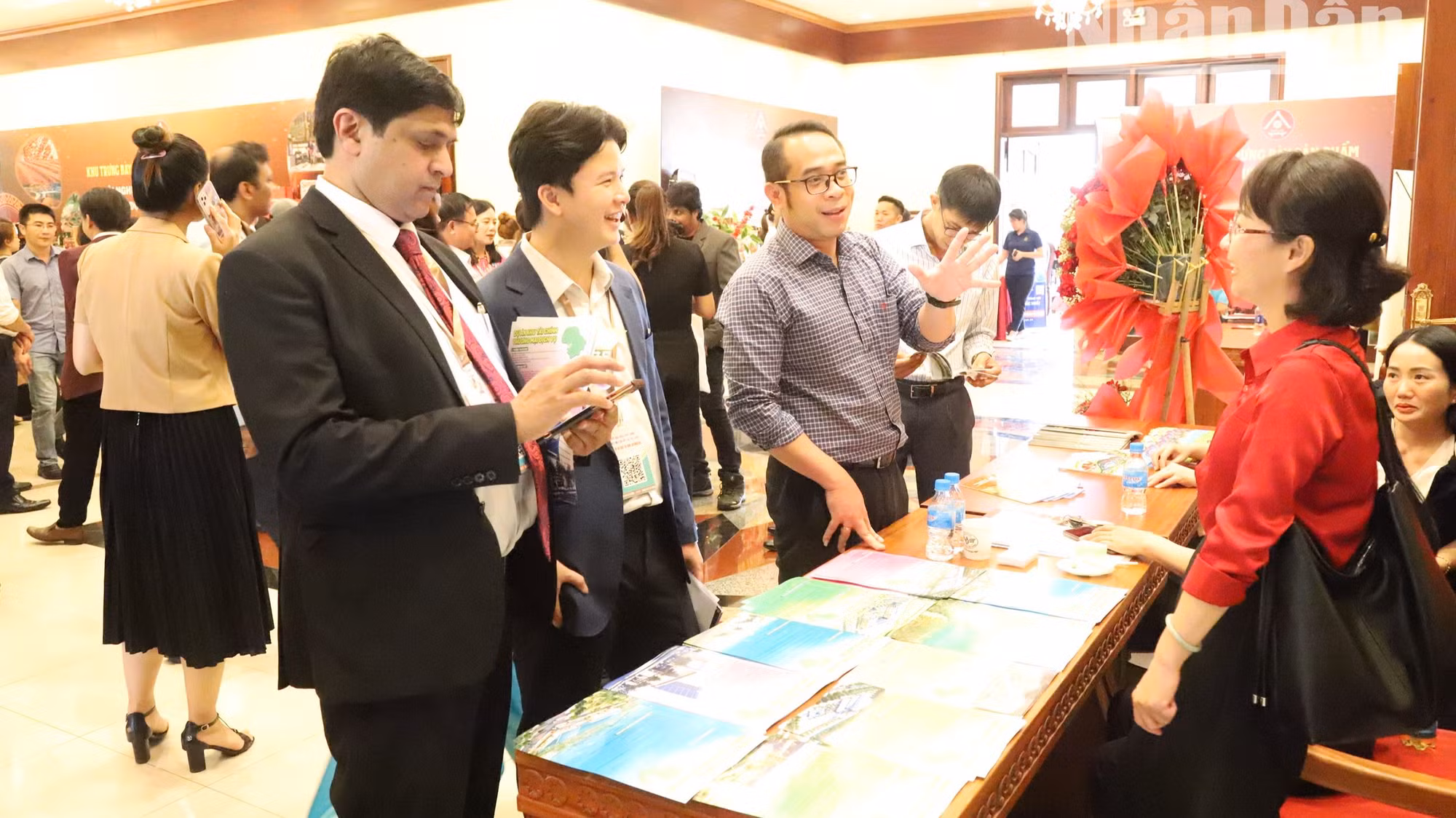 Các doanh nghiệp Ấn Độ đến tìm hiểu cơ hội đầu tư vào tỉnh Đắk Lắk.