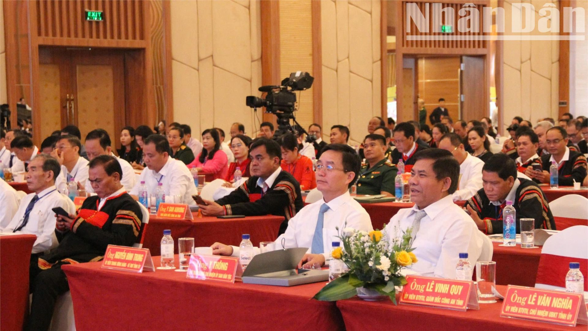 Các đại biểu dự đại hội. Các đại biểu dự đại hội.