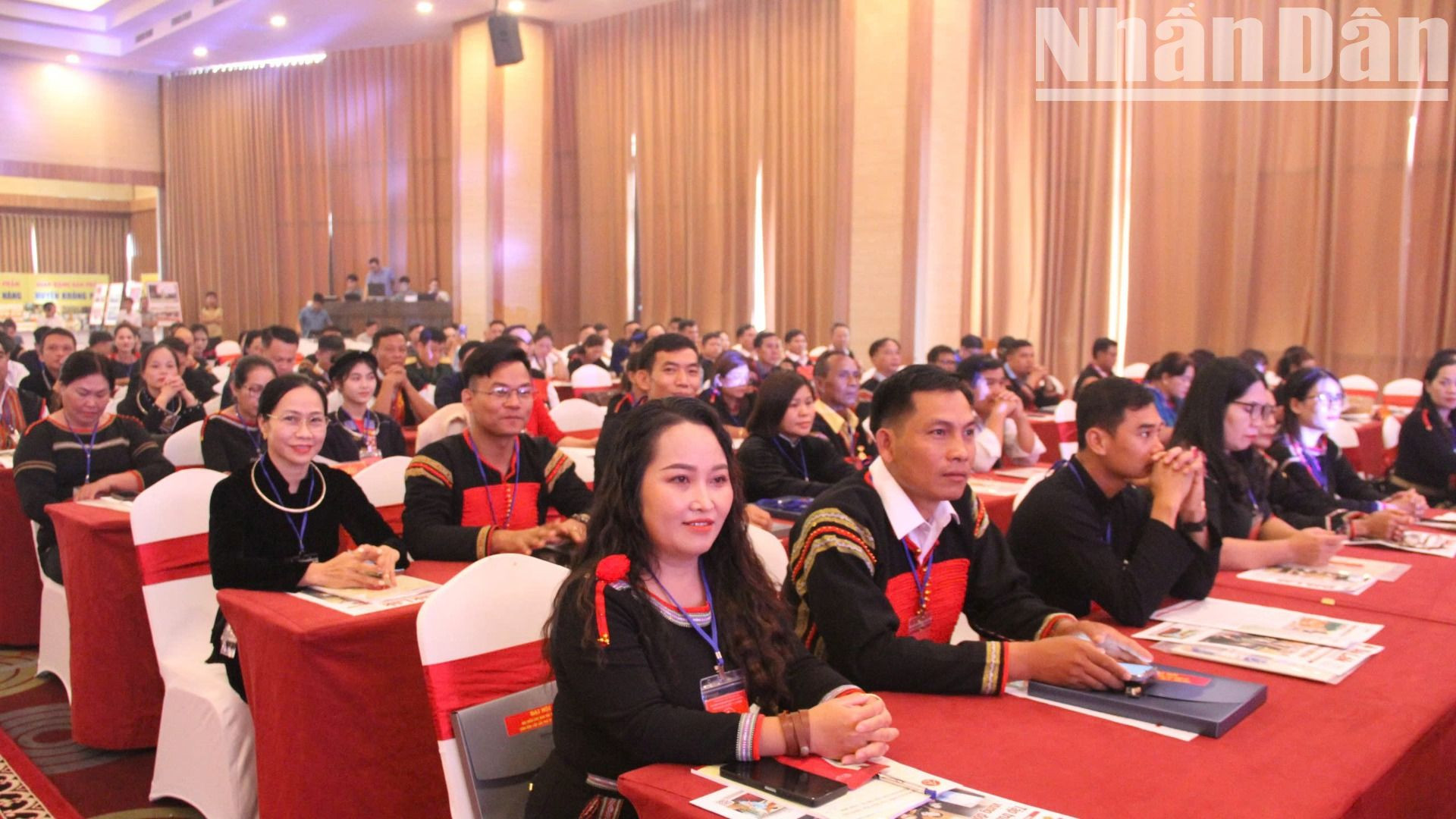 Đại biểu đồng bào các dân tộc thiểu số trong tỉnh dự đại hội. Đại biểu đồng bào các dân tộc thiểu số trong tỉnh dự đại hội.