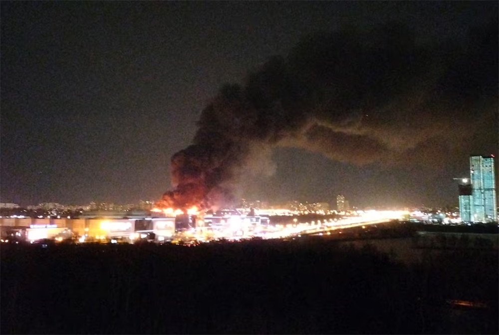 Theo một nguồn tin phương Tây, tổ chức Nhà nước Hồi giáo (IS) tự xưng đã thừa nhận đứng sau vụ tấn công bằng súng vào trung tâm thương mại Crocus.