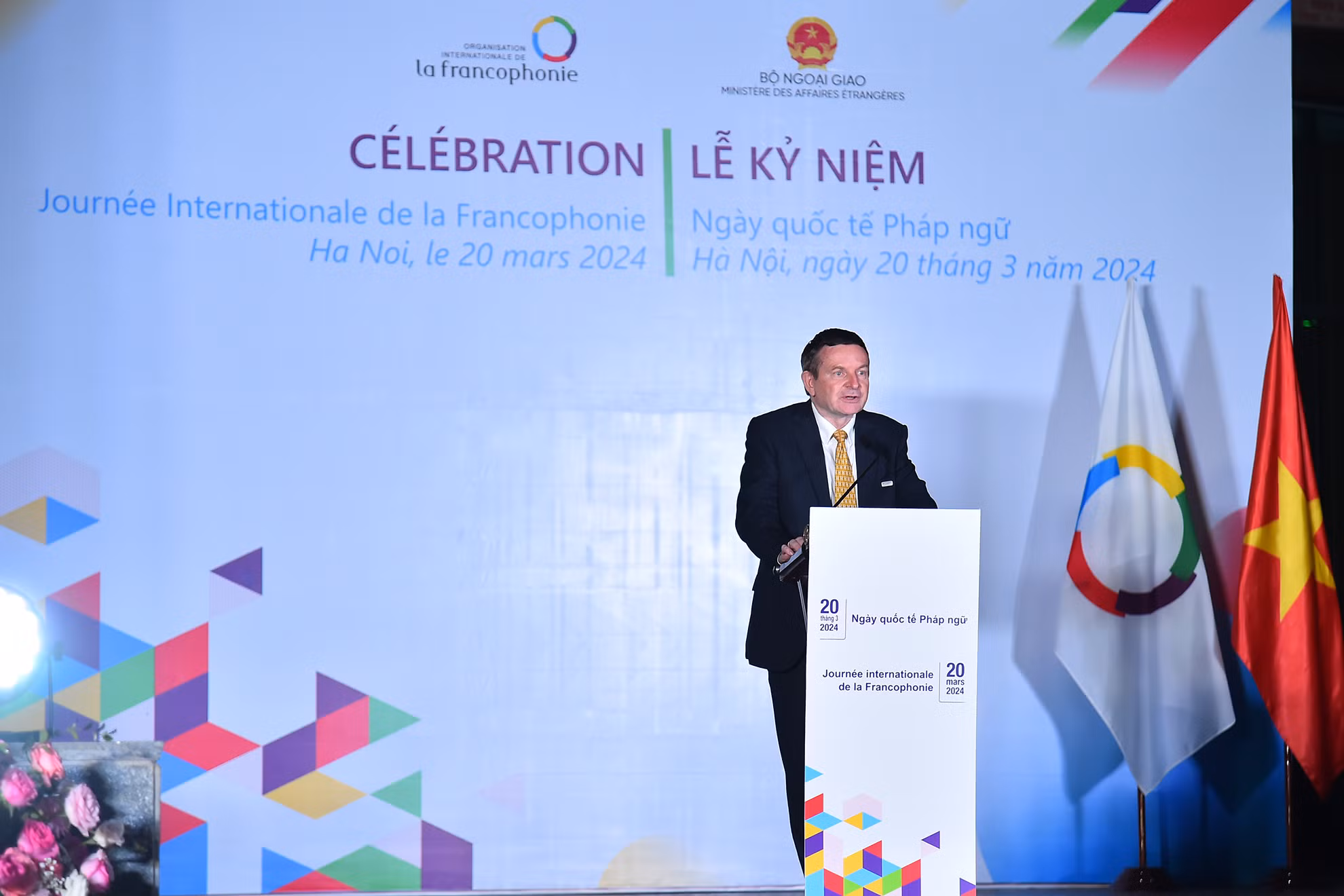 Ông Edgar Doerig, Đại diện khu vực châu Á-Thái Bình Dương của Tổ chức quốc tế Pháp ngữ phát biểu tại lễ kỷ niệm.