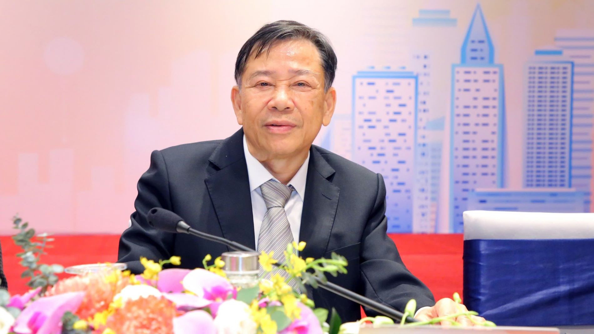 Tiến sĩ Nguyễn Văn Khôi, Chủ tịch Hiệp hội bất động sản Việt Nam. (Ảnh: TÙNG DƯƠNG)